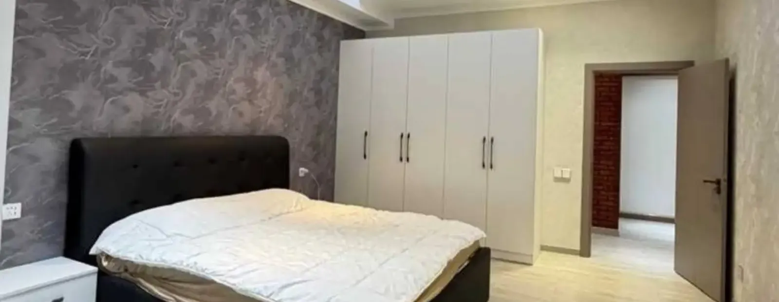 2-комн. квартира, 9 этаж, 98 м², Ашан