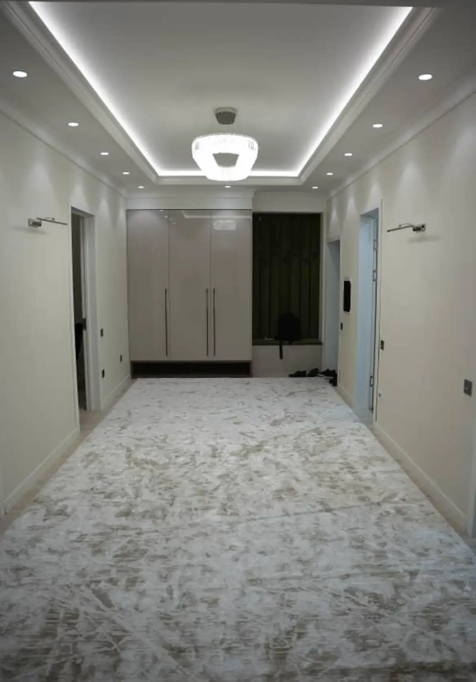 3-комн. квартира, 16 этаж, 130 м², Гостиница Хилтон
