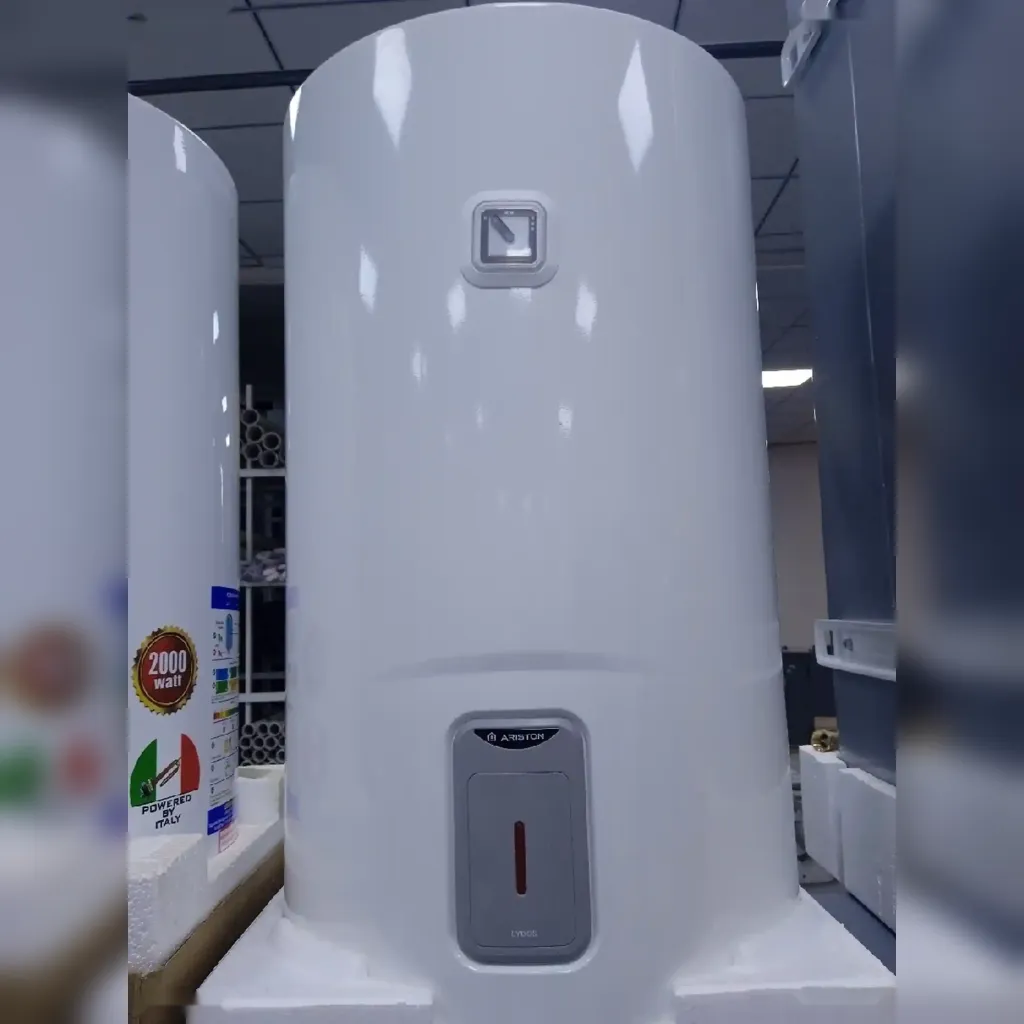 Водонагреватель Ariston 100л