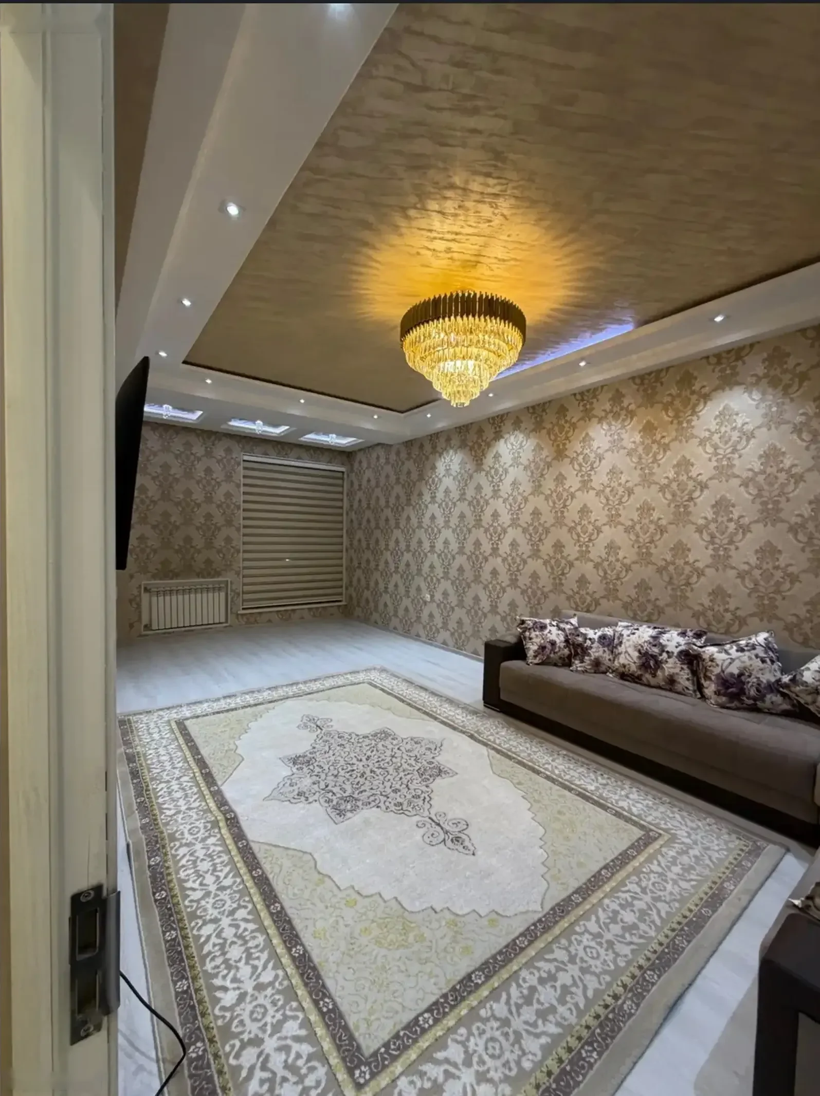 3-комн. квартира, 5 этаж, 96м², Шохмансур Танка