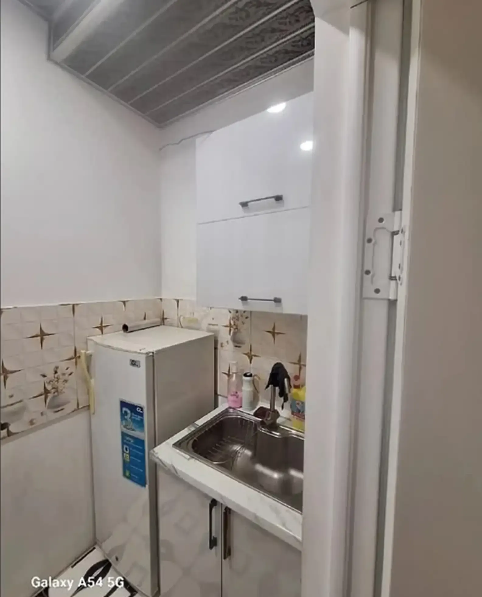 2-комн. квартира, 14 этаж, 64м², Шохмансур