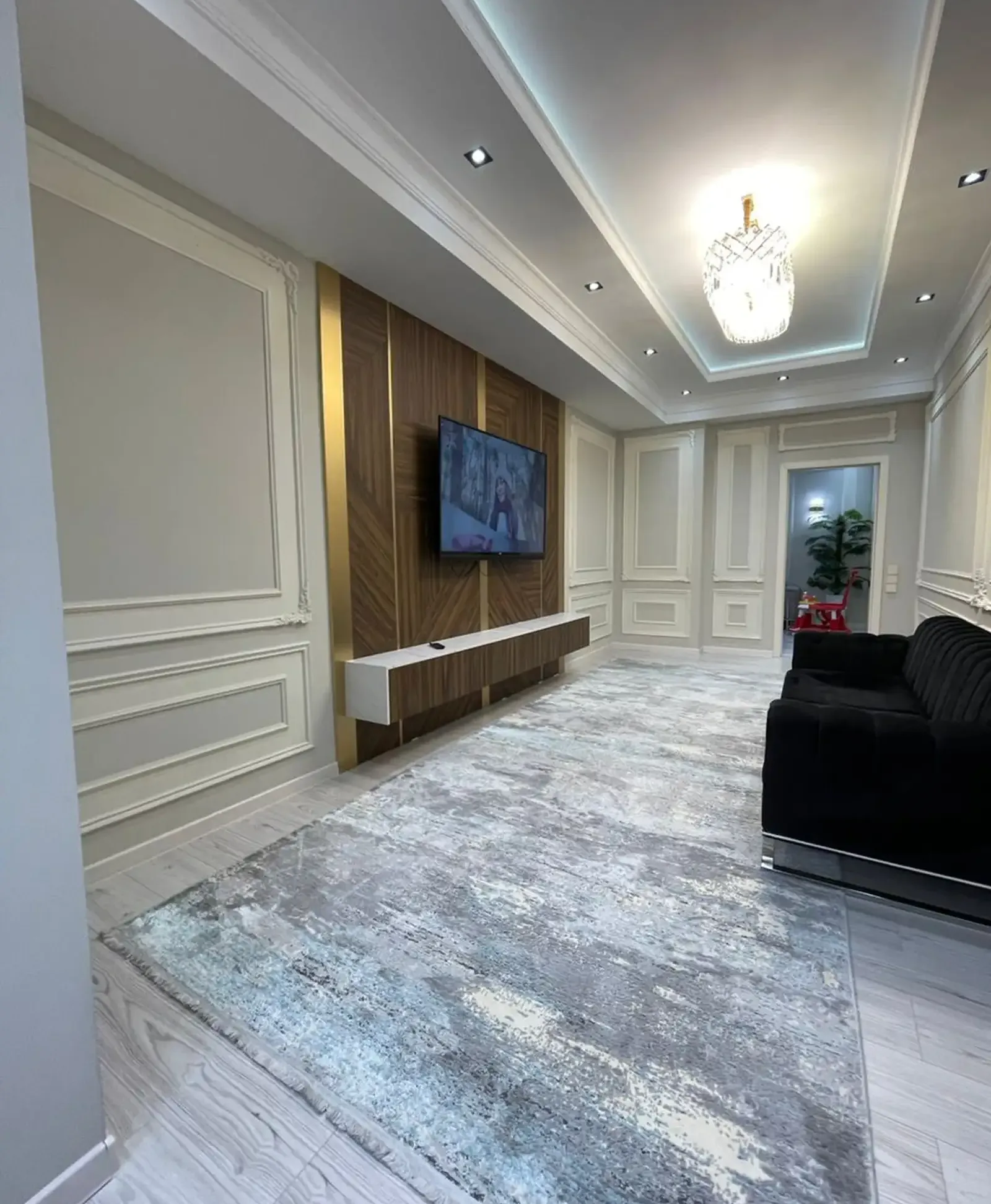 4-комн. квартира, 11 этаж, 165 м², Северный, супермаркет Диёр