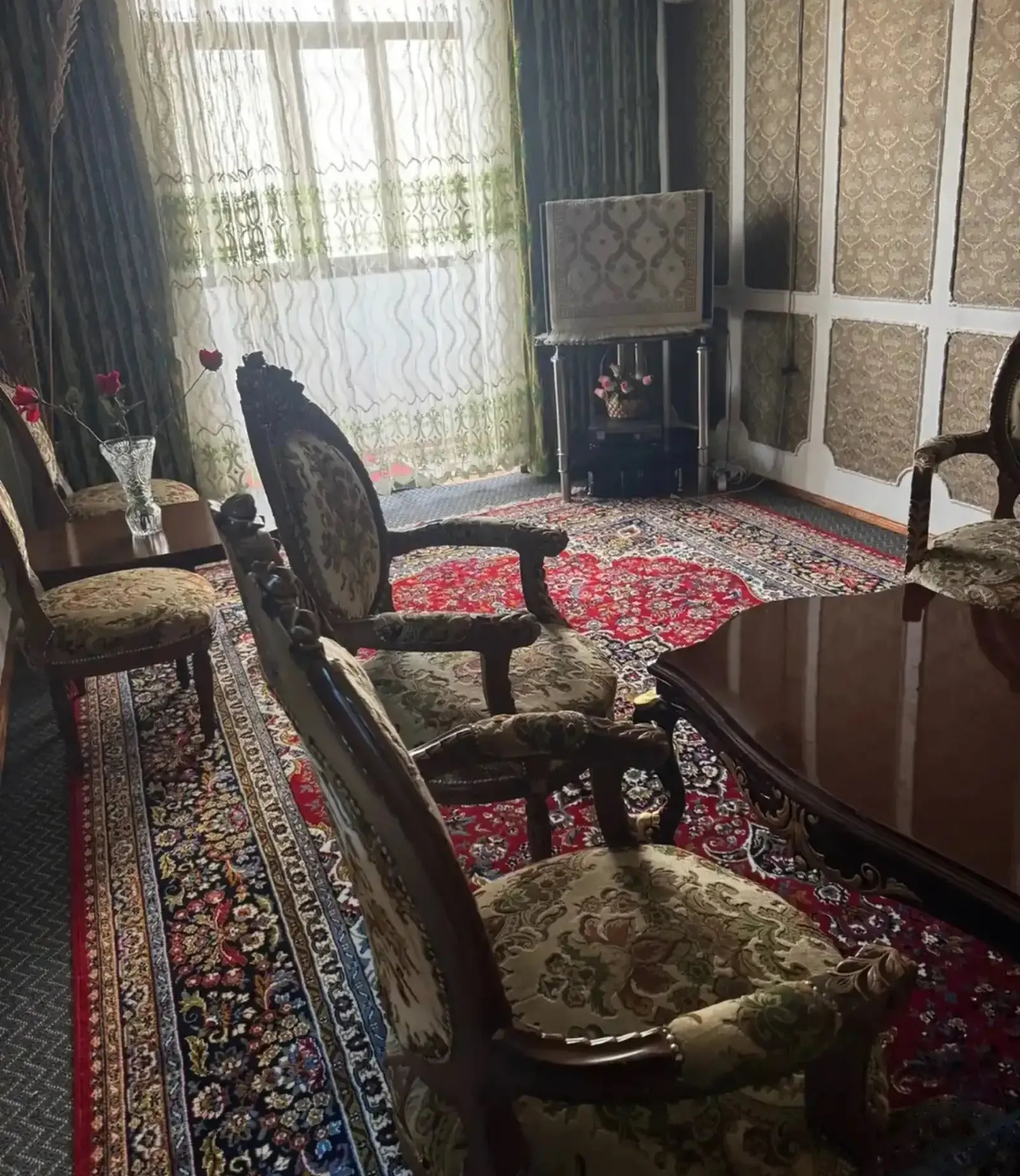 3-комн. квартира, 4 этаж, 100м², сино