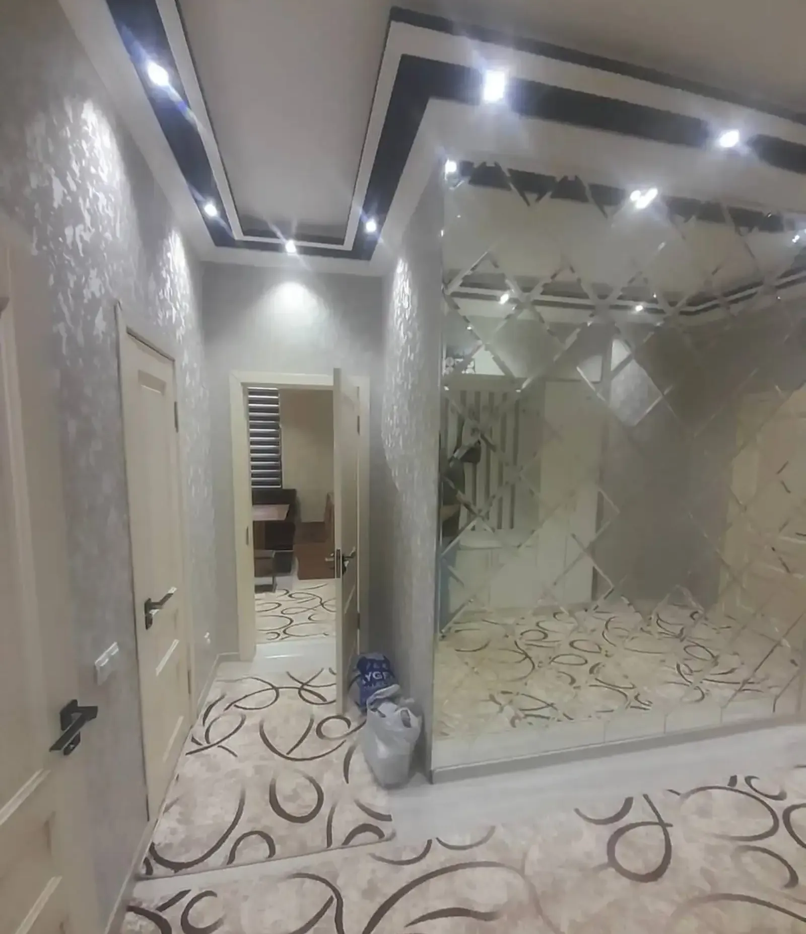 2-комн. квартира, 11 этаж, 74м², И Сомони