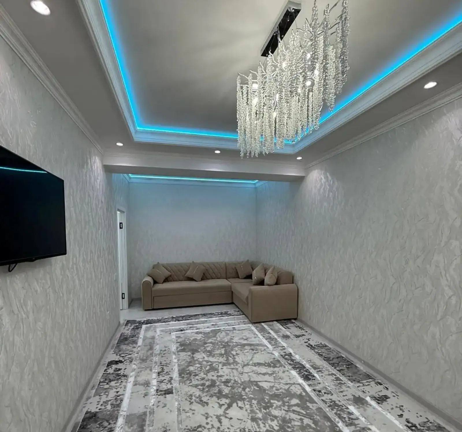 2-к квартира, 13 этаж, 84 м², Шохмансур