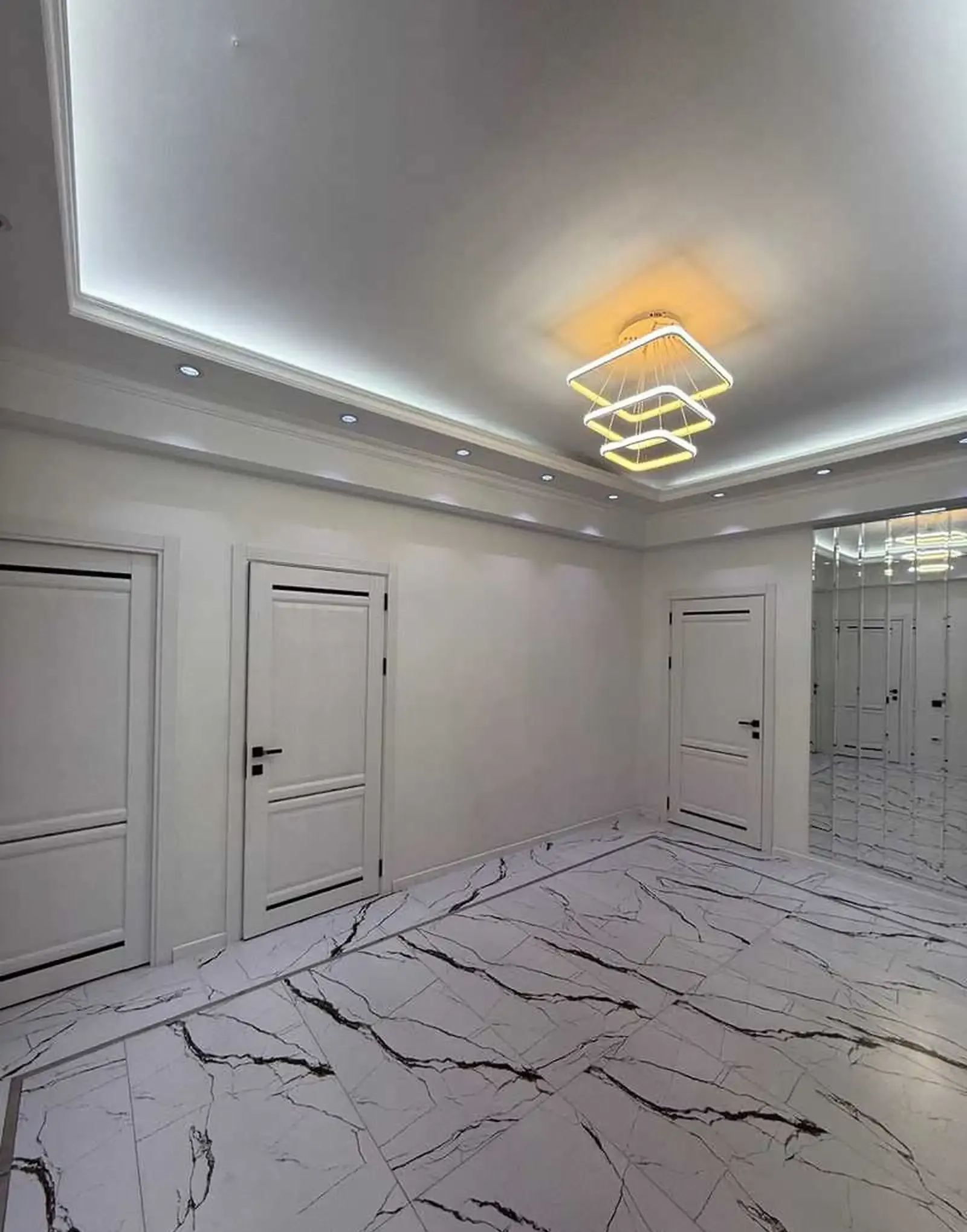 2-комн. квартира, 10 этаж, 97м², ОВИР