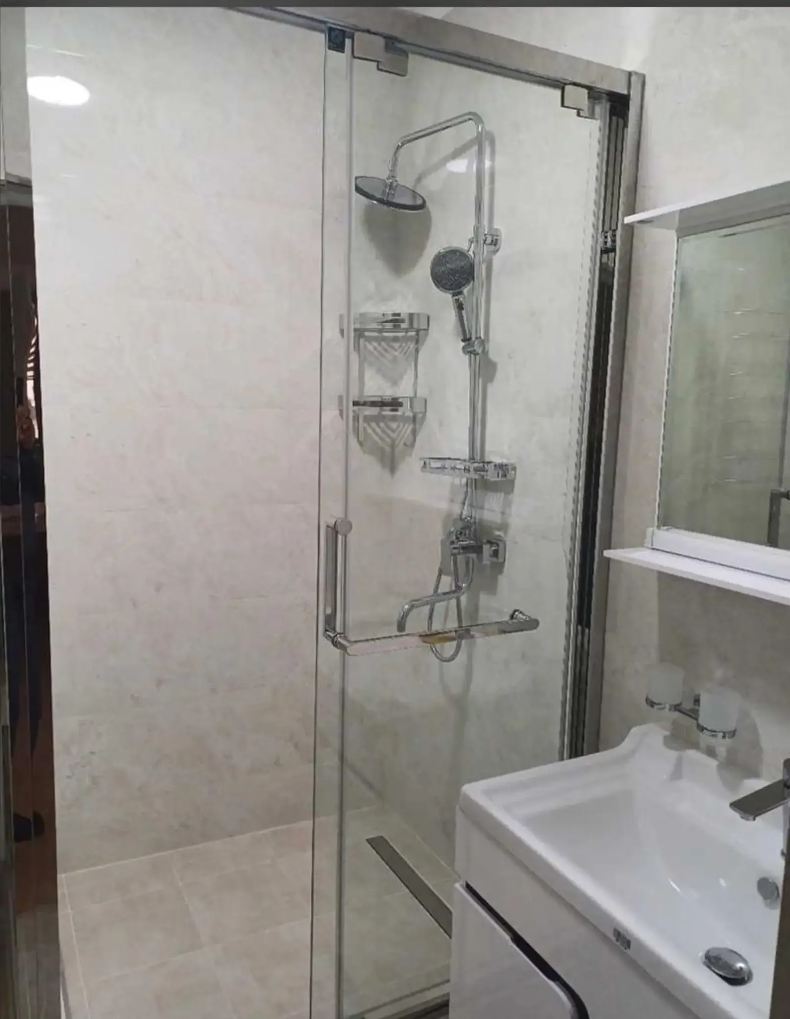 2-комн. квартира, 2 этаж, 97м², шоҳмансур