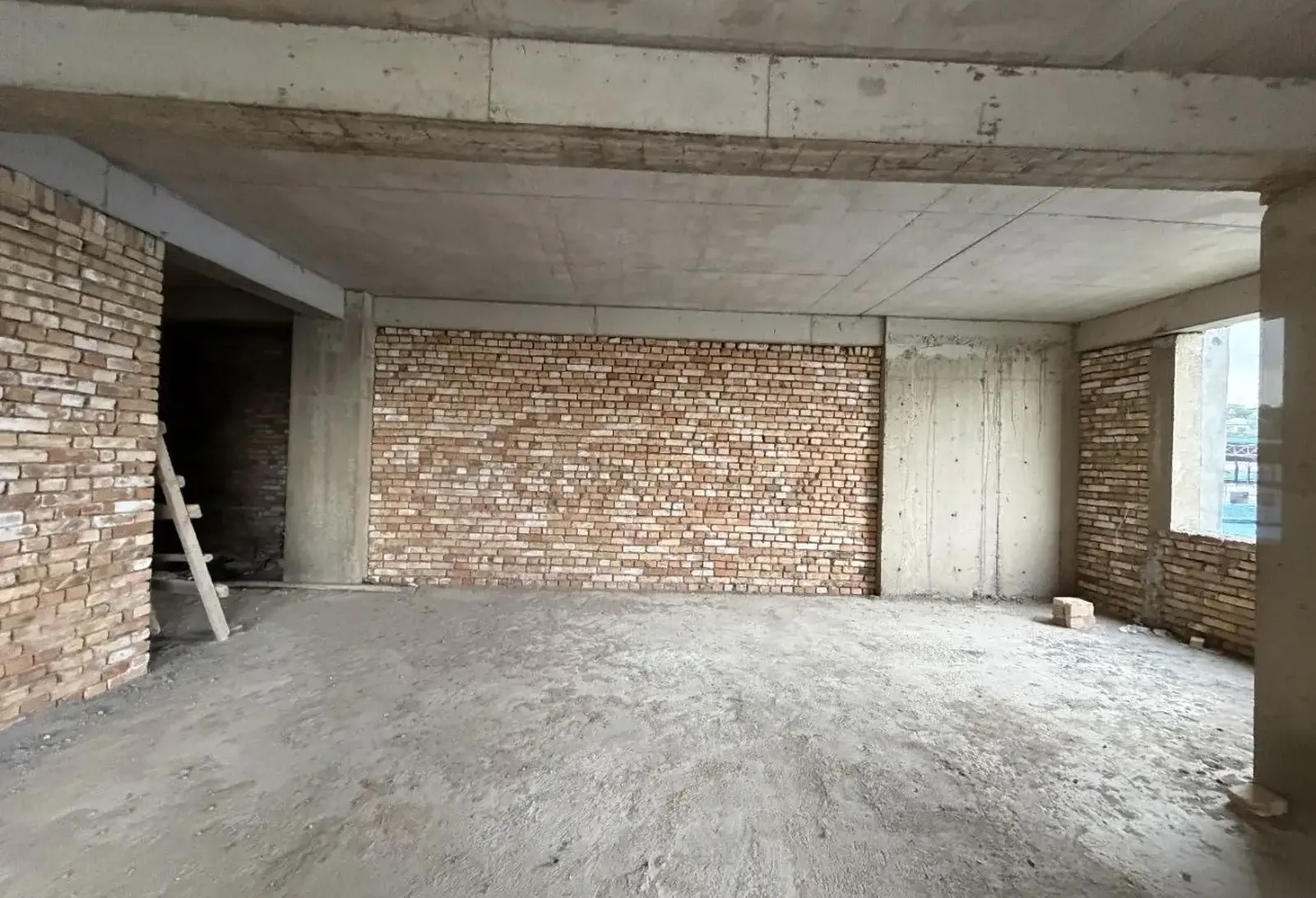 2-комн. квартира, 2 этаж, 77 м², Исмоили Сомони Мехргон