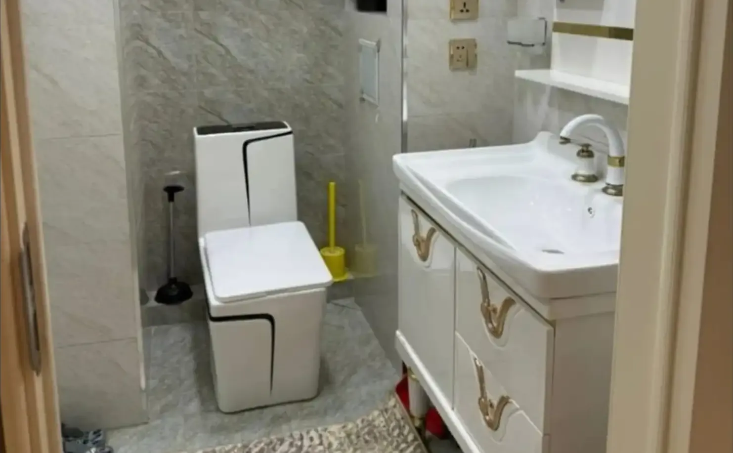 3-комн. квартира, 13 этаж, 105м², Шохмансур