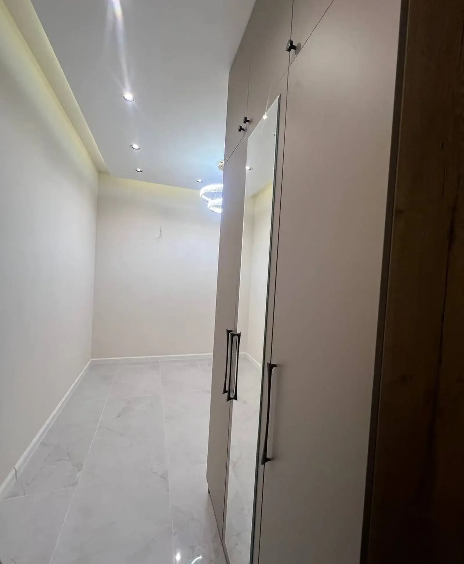 3-комн. квартира, 11 этаж, 114 м², Исмоили Сомони