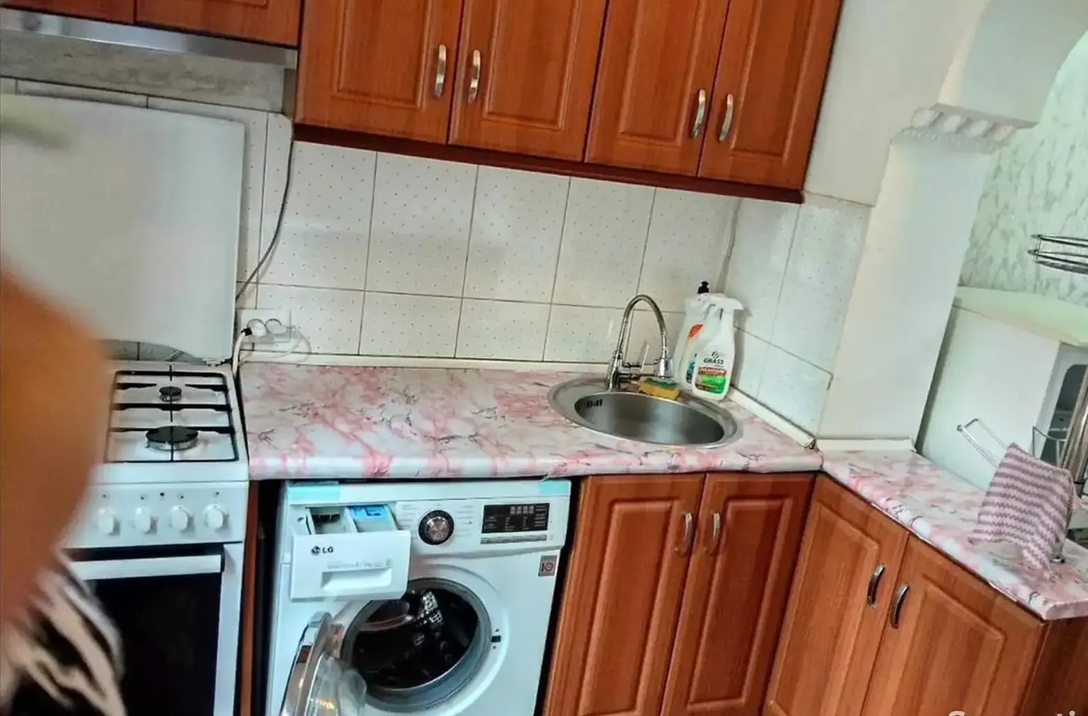 2-комн. квартира, 2 этаж, 70м², Сино