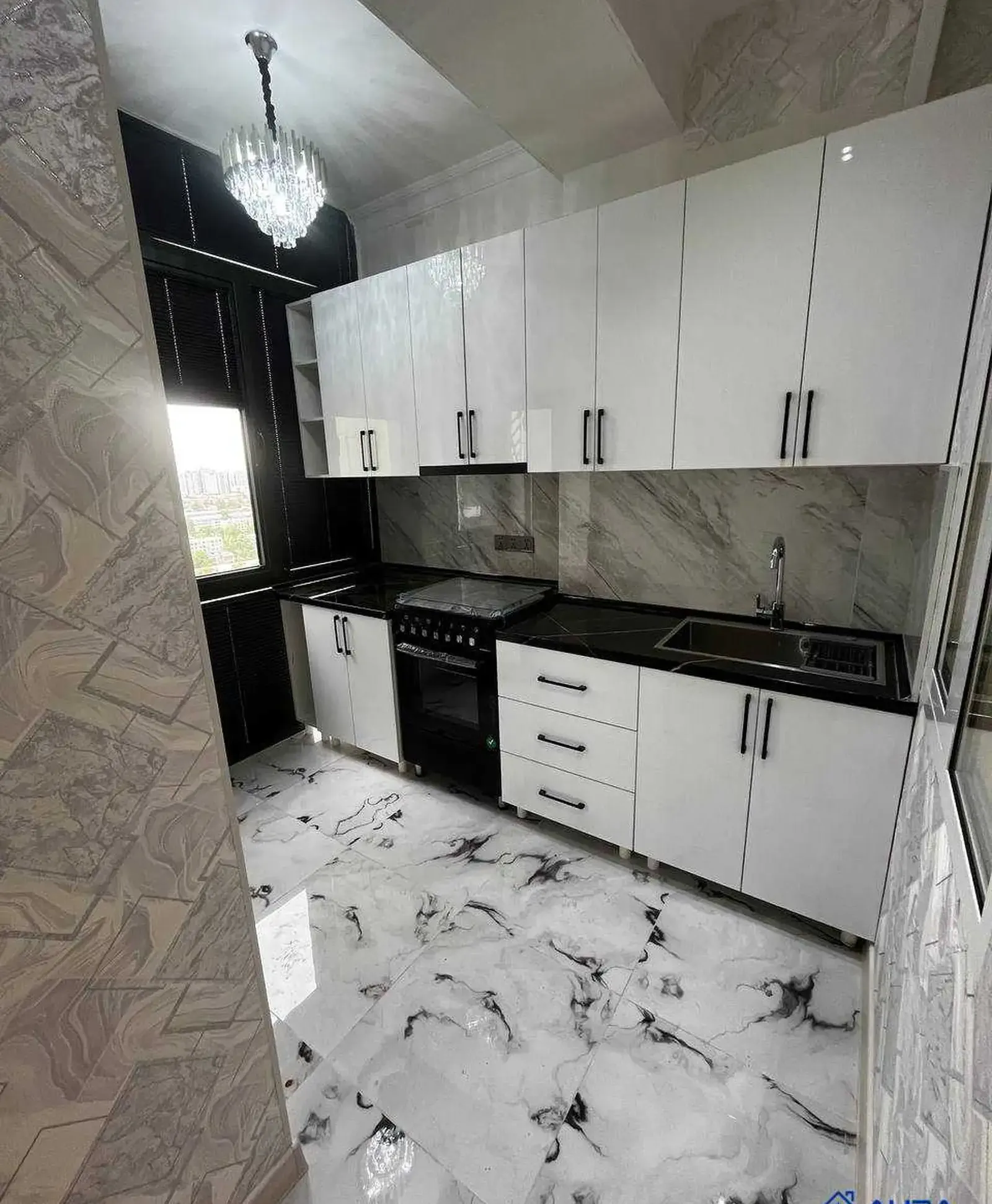 2-комн. квартира, 15 этаж, 60 м², Фирдавси