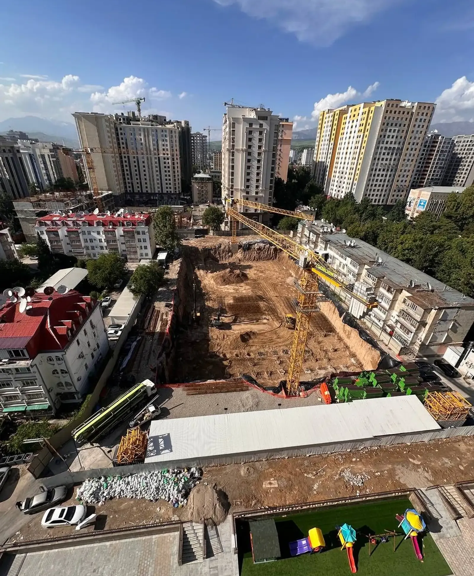 3-комн. квартира, 12 этаж, 133 м², Исмоили Сомони