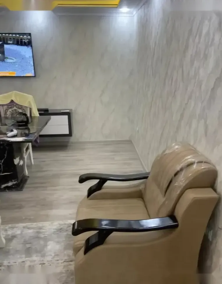2-комн. квартира, 2 этаж, 70м², Сино