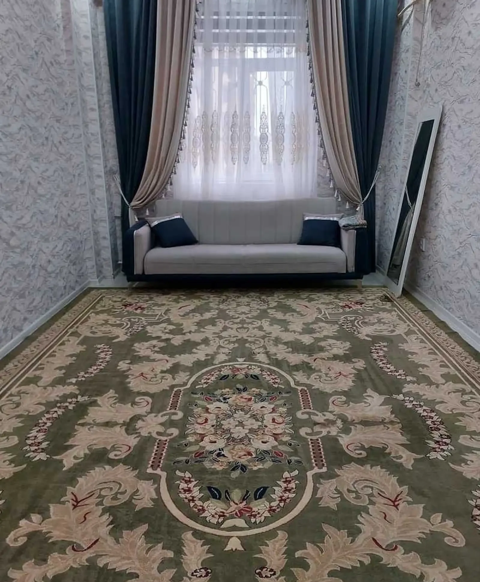 3-комн. квартира, 10 этаж, 80м², Сомони Алфемо