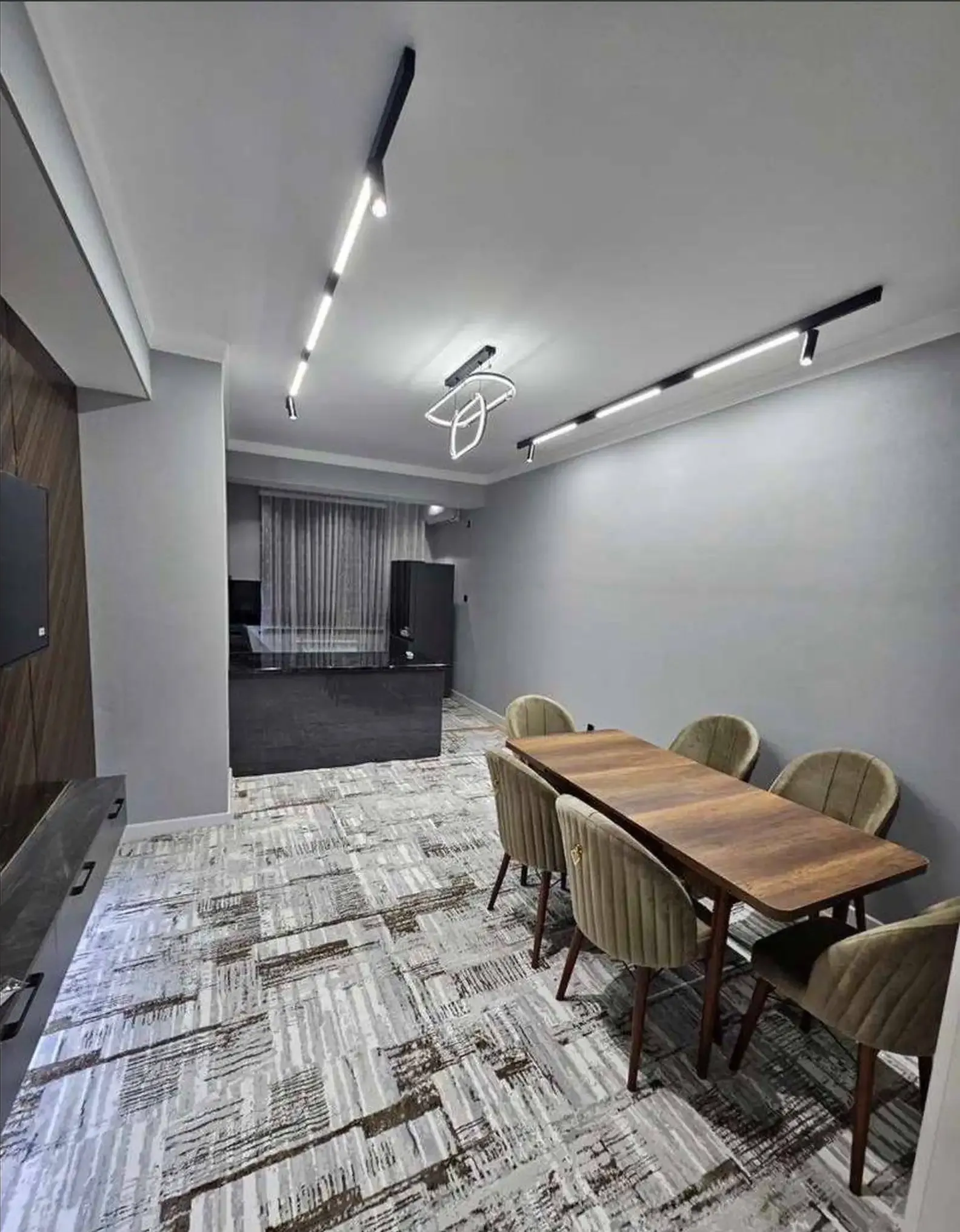 3-комн. квартира, 12 этаж, 136 м², Шохмансур