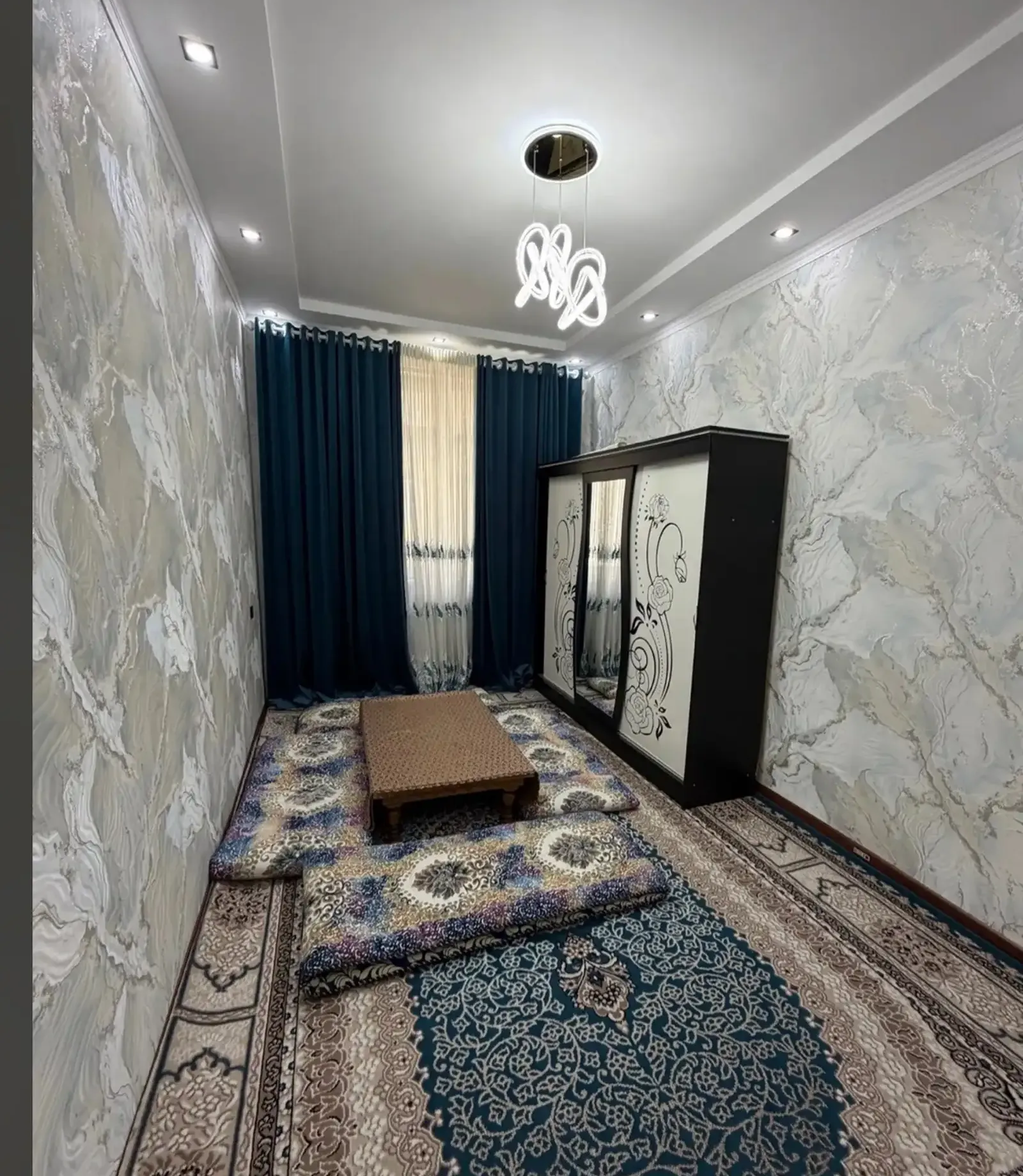 3-комн. квартира, 2 этаж, 98м², Исмоили Сомони