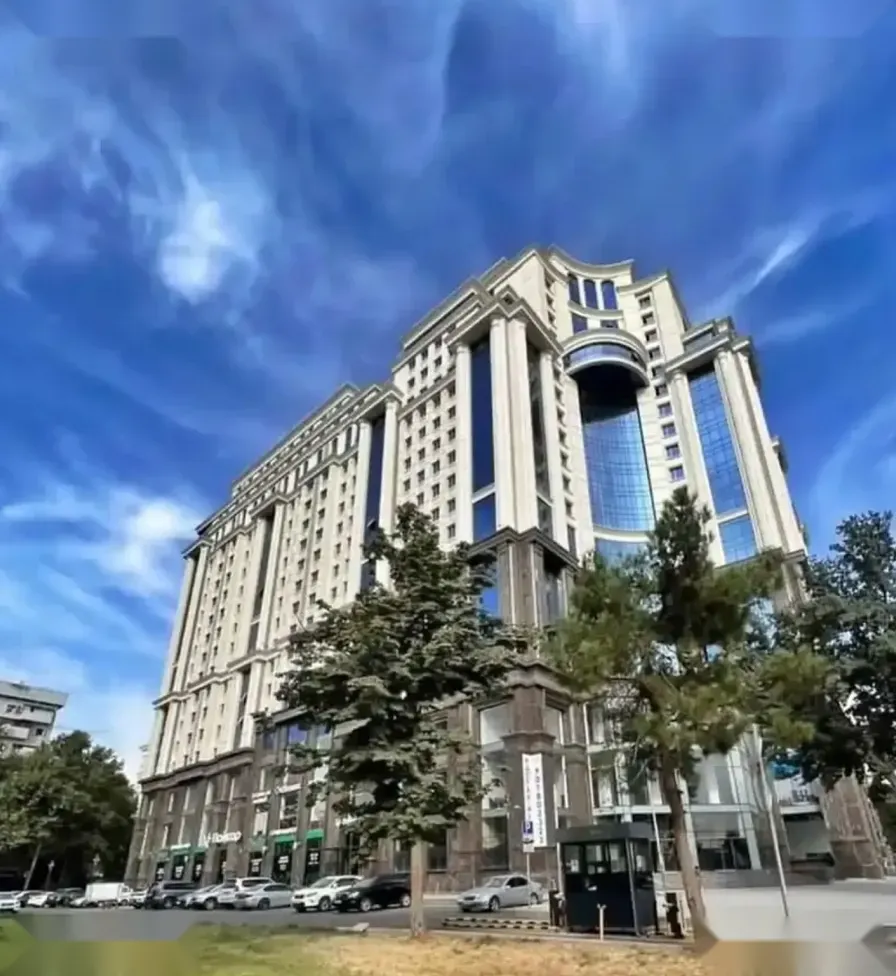 3-комн. квартира, 6 этаж, 150м², Сомони
