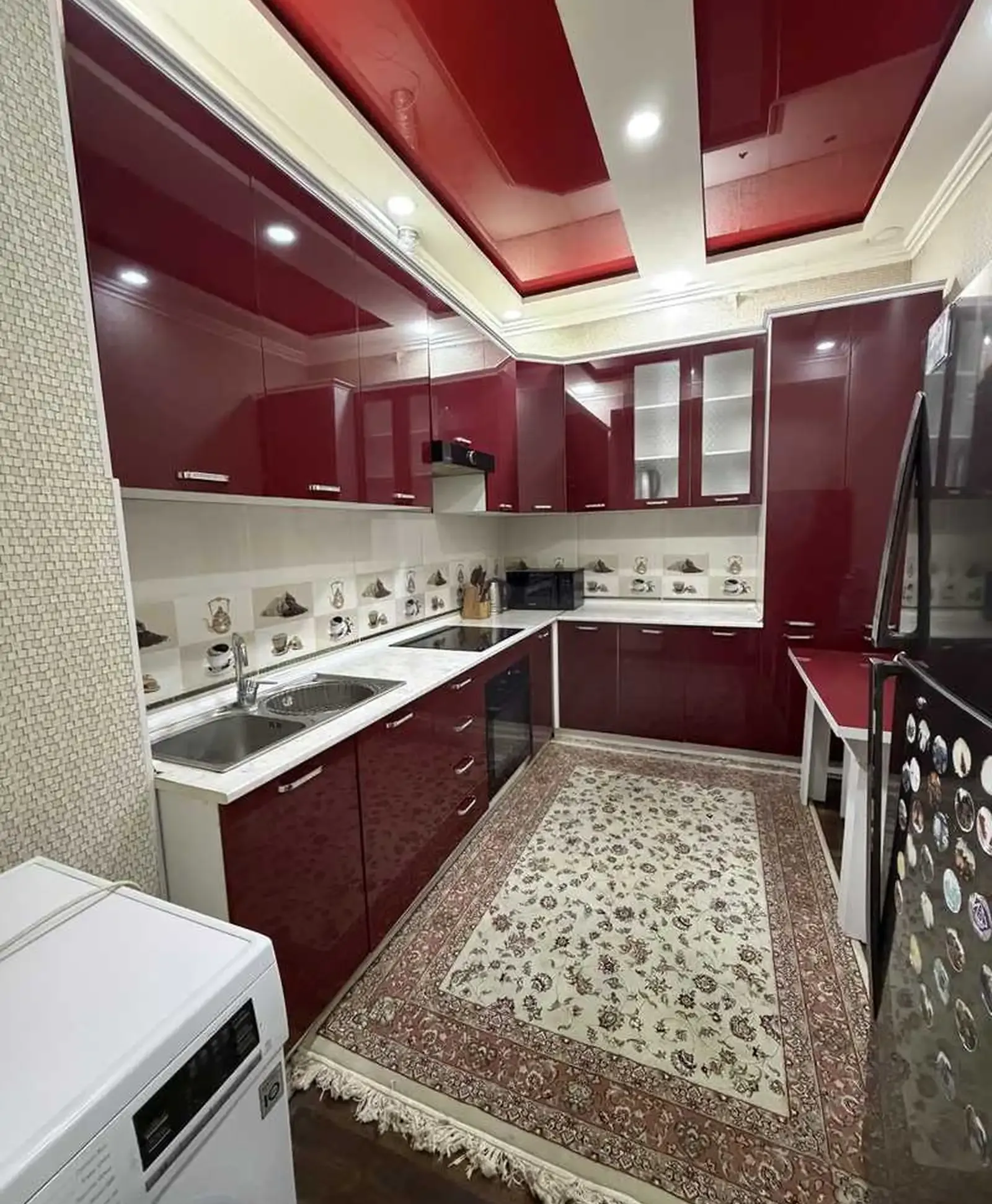 2-комн. квартира, 5 этаж, 81м², Садбарг