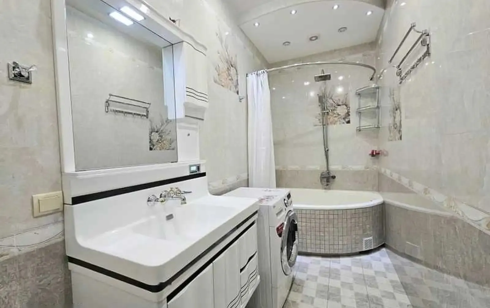 4-комн. квартира, 6 этаж, 143м², Сомони