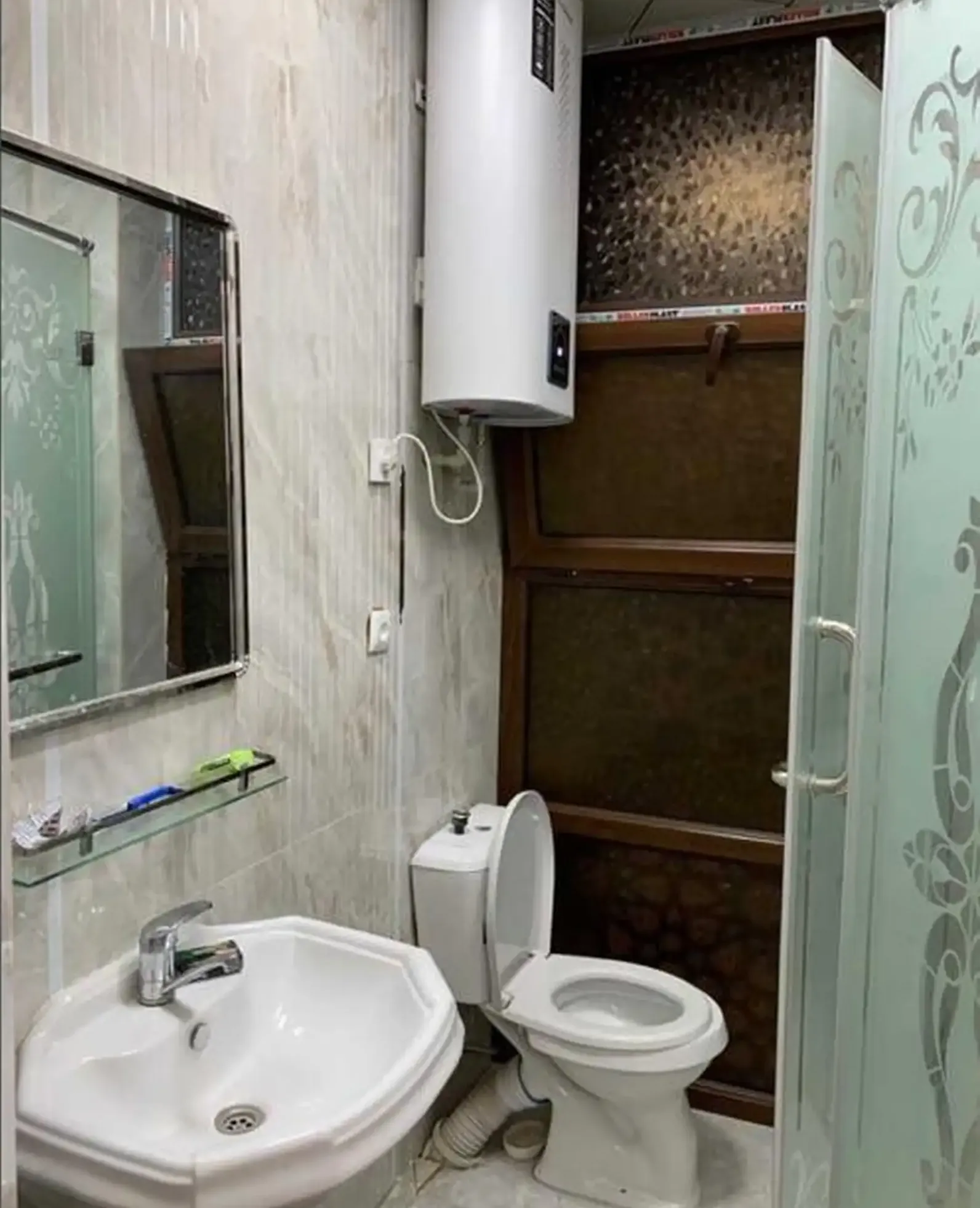 3-комн. квартира, 9 этаж, 80м², Шохмансур