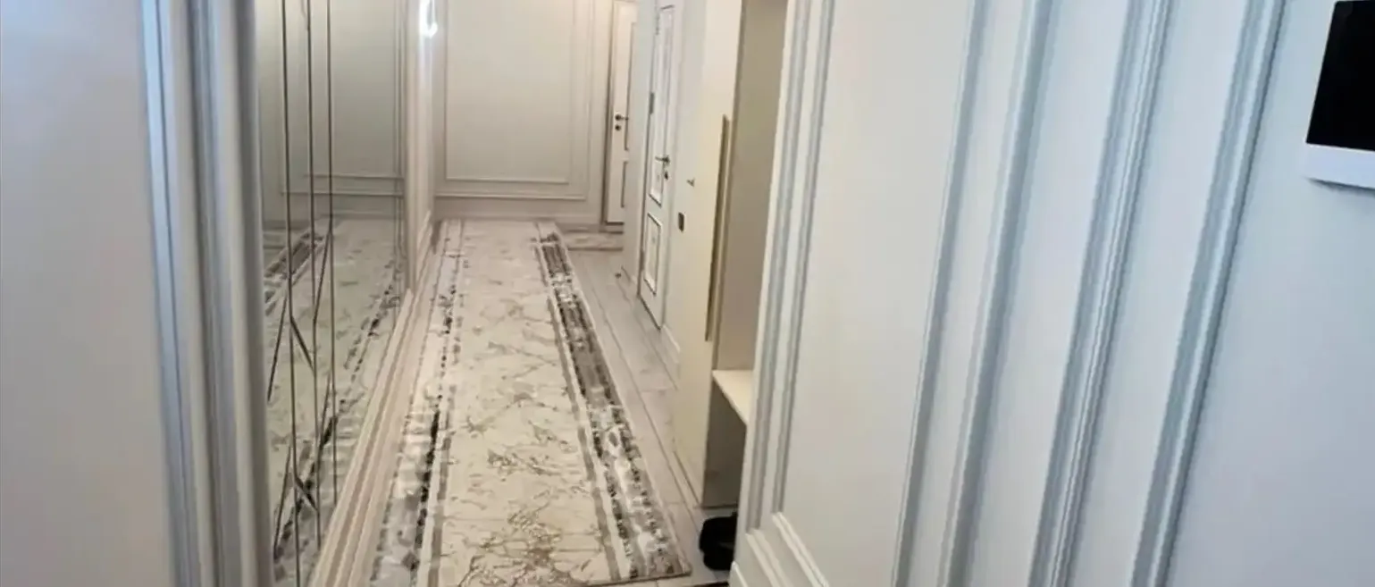 2-комн. квартира, 10 этаж, 82м², шоҳмансур