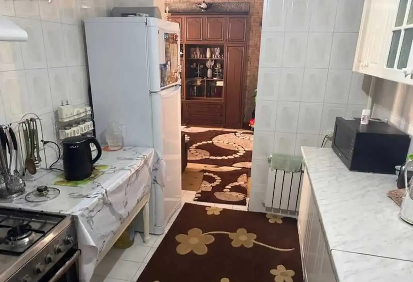 3-комн. квартира, 4 этаж, 100м², сино
