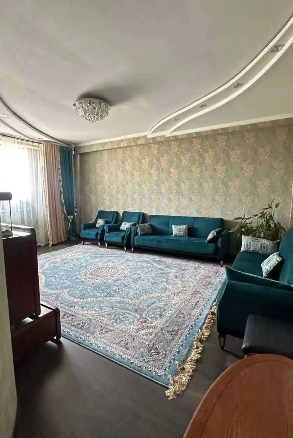 2-комн. квартира, 2 этаж, 102м², Ботанический сад