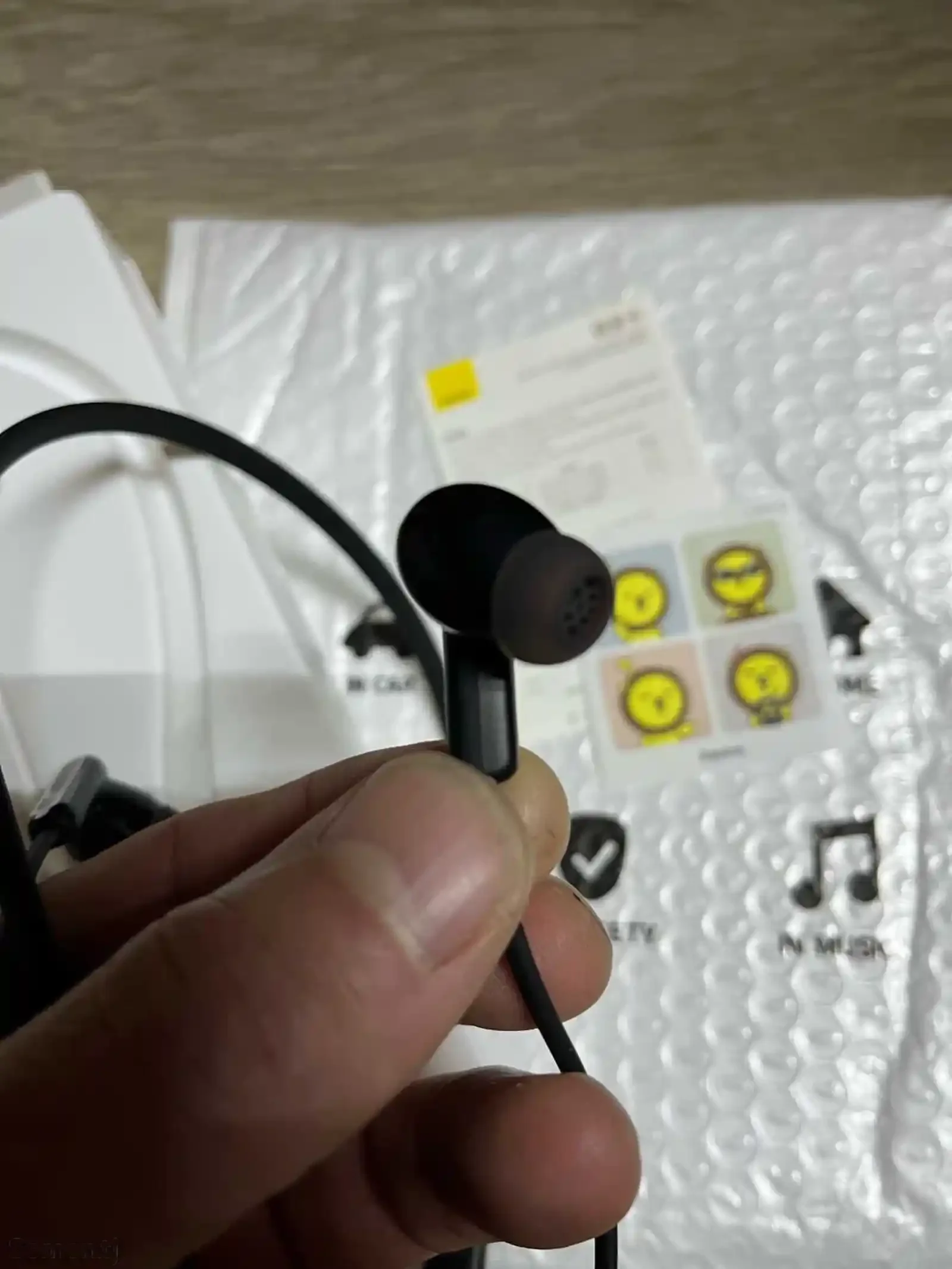 Беспроводные наушники Baseus U