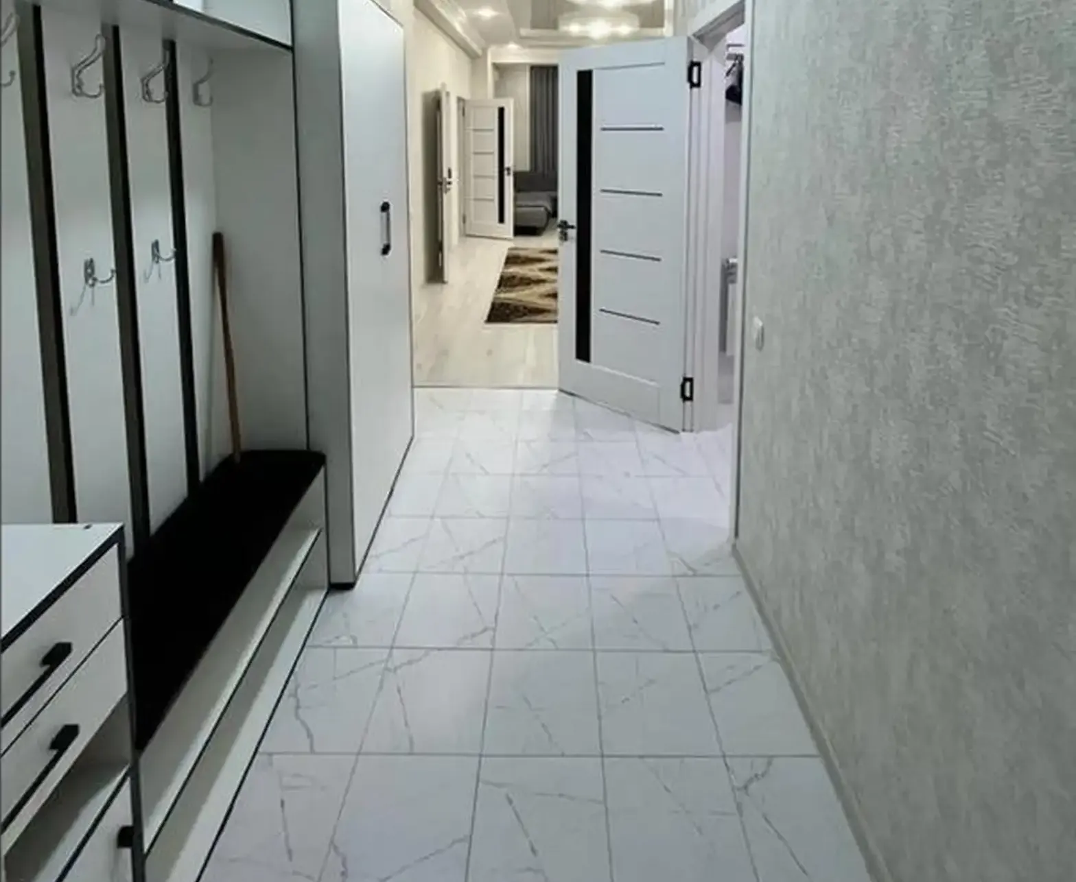 3-комн. квартира, 10 этаж, 65м², Сомони