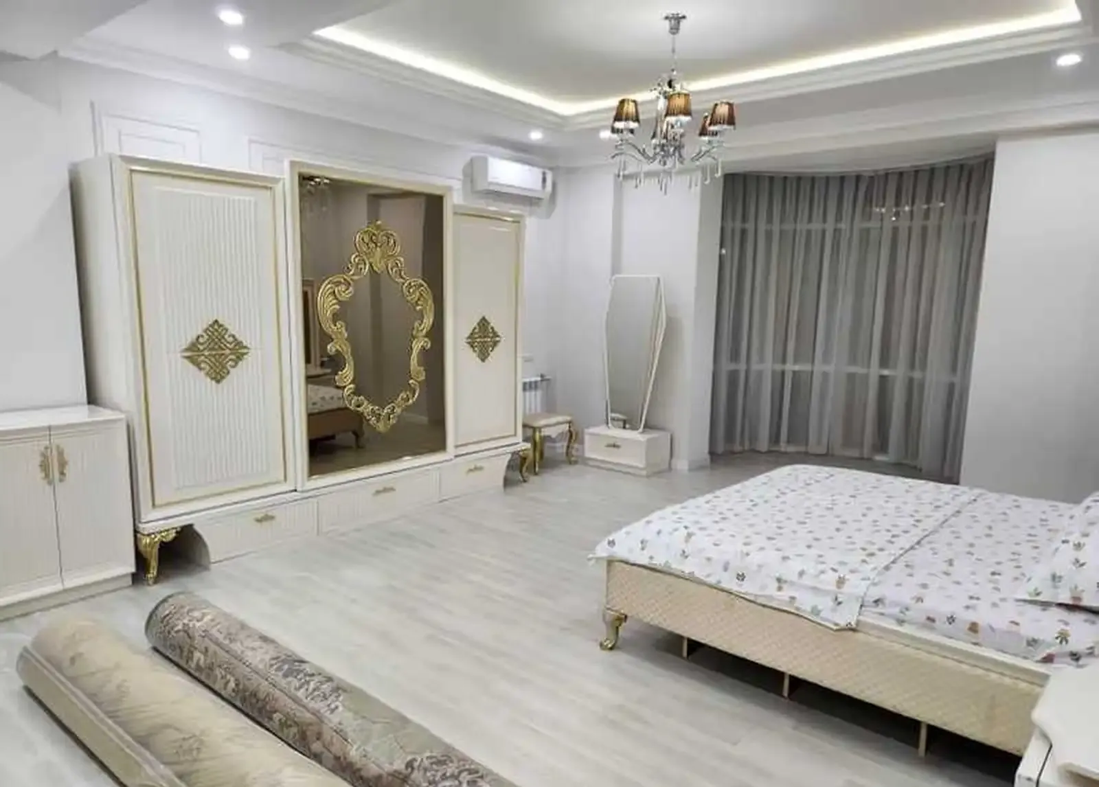 3-комн. квартира, 15 этаж, 137м², Ватан