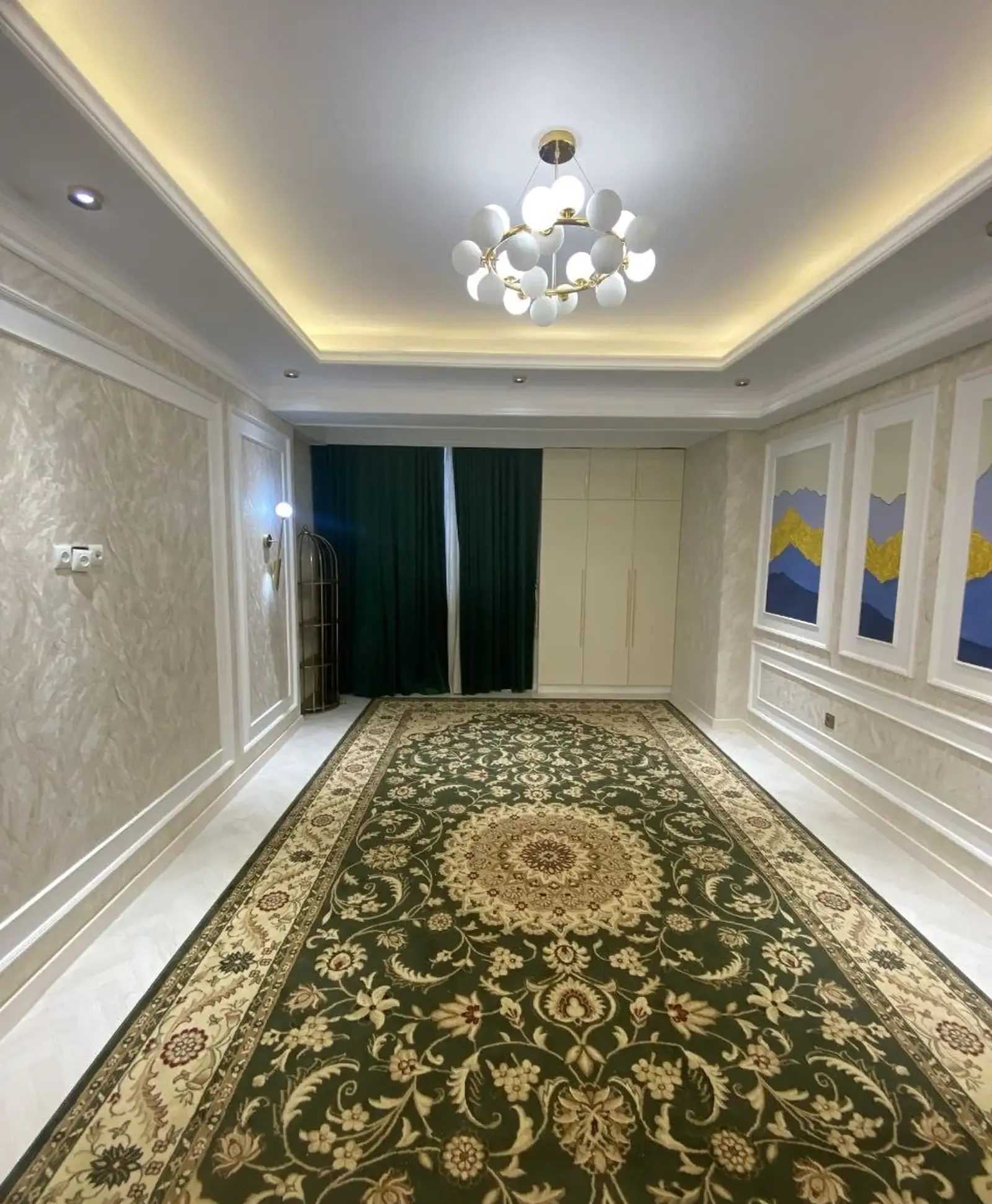 3-комн. квартира, 18 этаж, 117 м², Шохмансур
