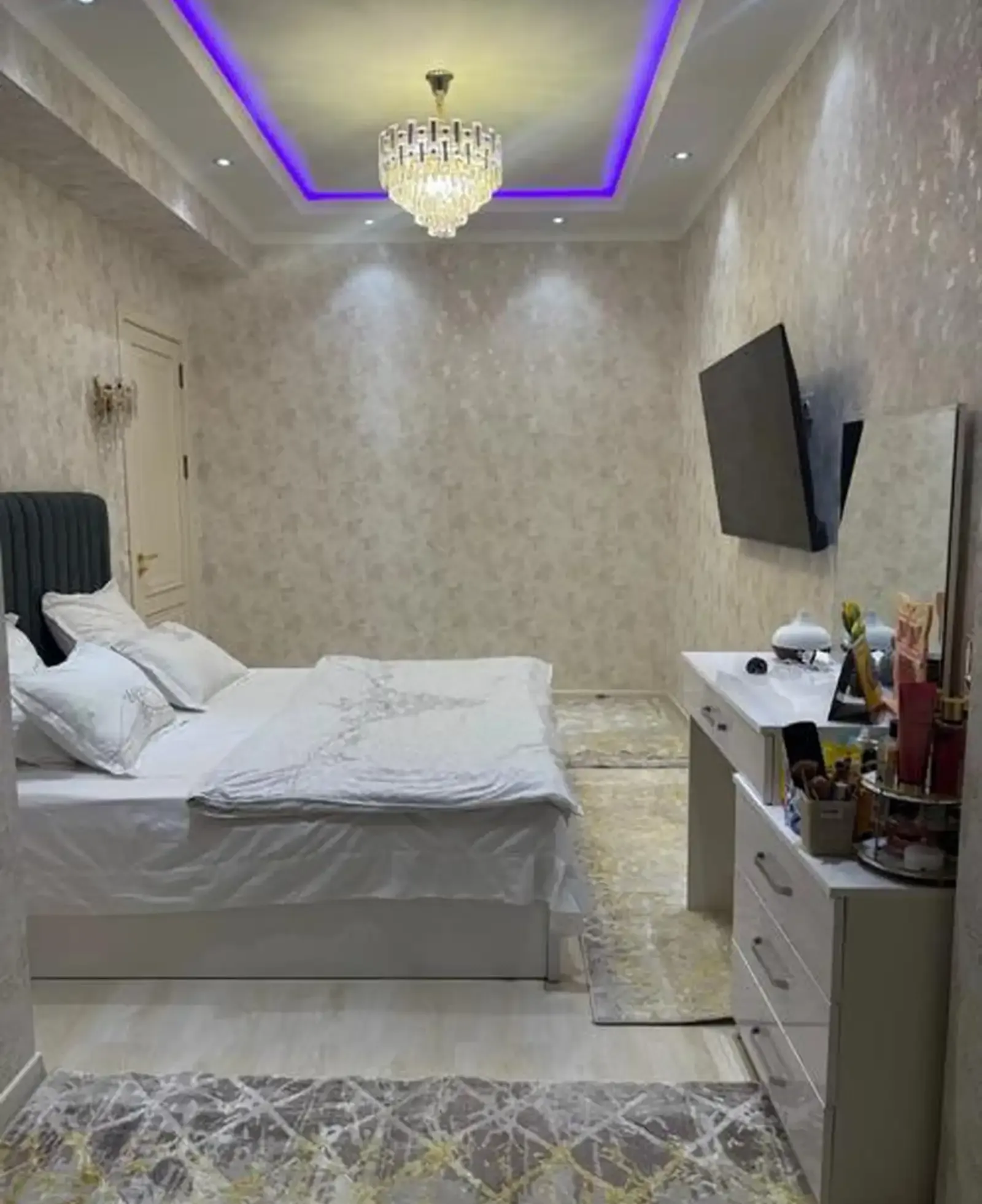2-комн. квартира, 16 этаж, 70м², Айни 49