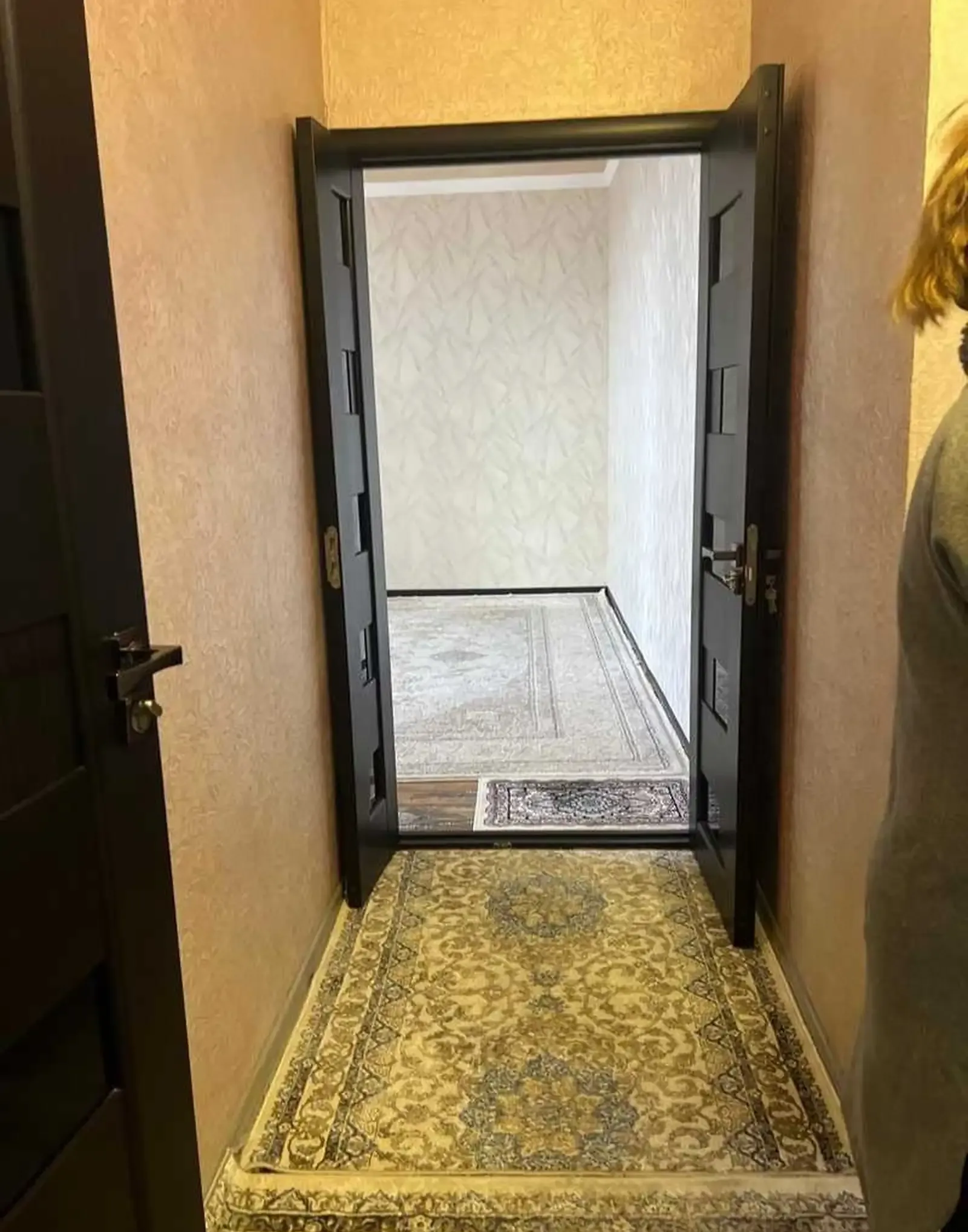 2-комн. квартира, 7 этаж, 65м², 33 Мкр