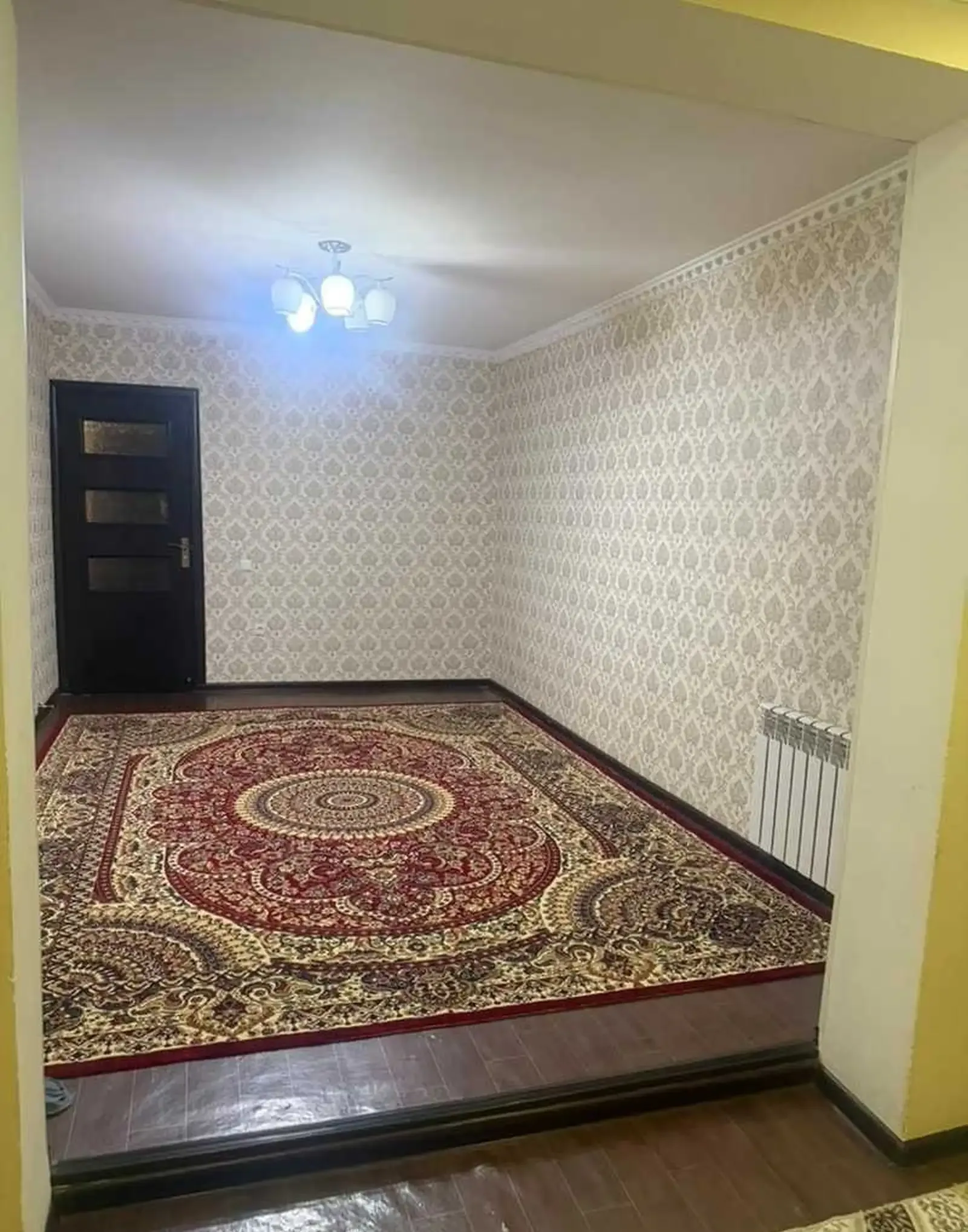 3-комн. квартира, 3 этаж, 75м², Шохмансур