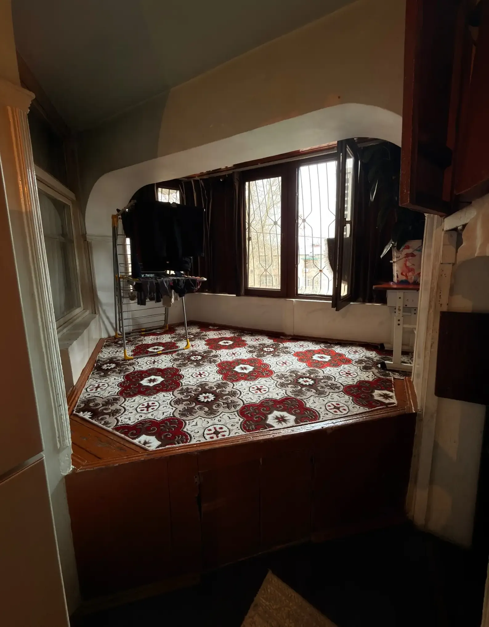 3-комн. квартира, 4 этаж, 60 м², 84 мкр, сзади Ресторан Тайга