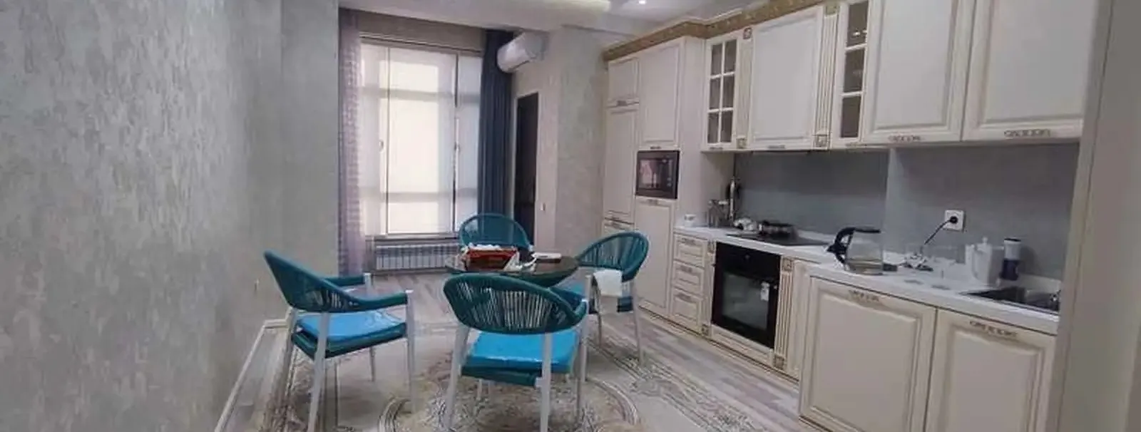 2-комн. квартира, 9 этаж, 100м², центр города