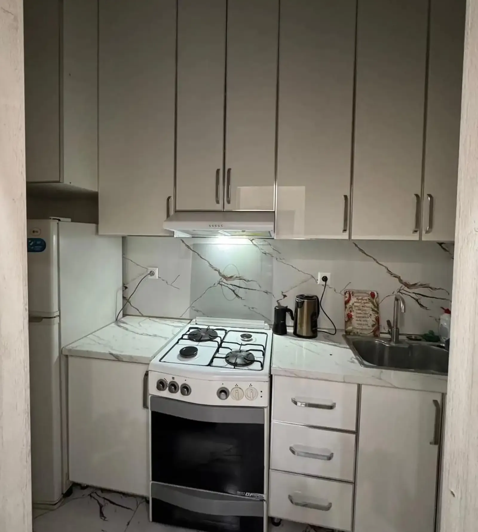 2-комн. квартира, 18 этаж, 55м², И Сомони