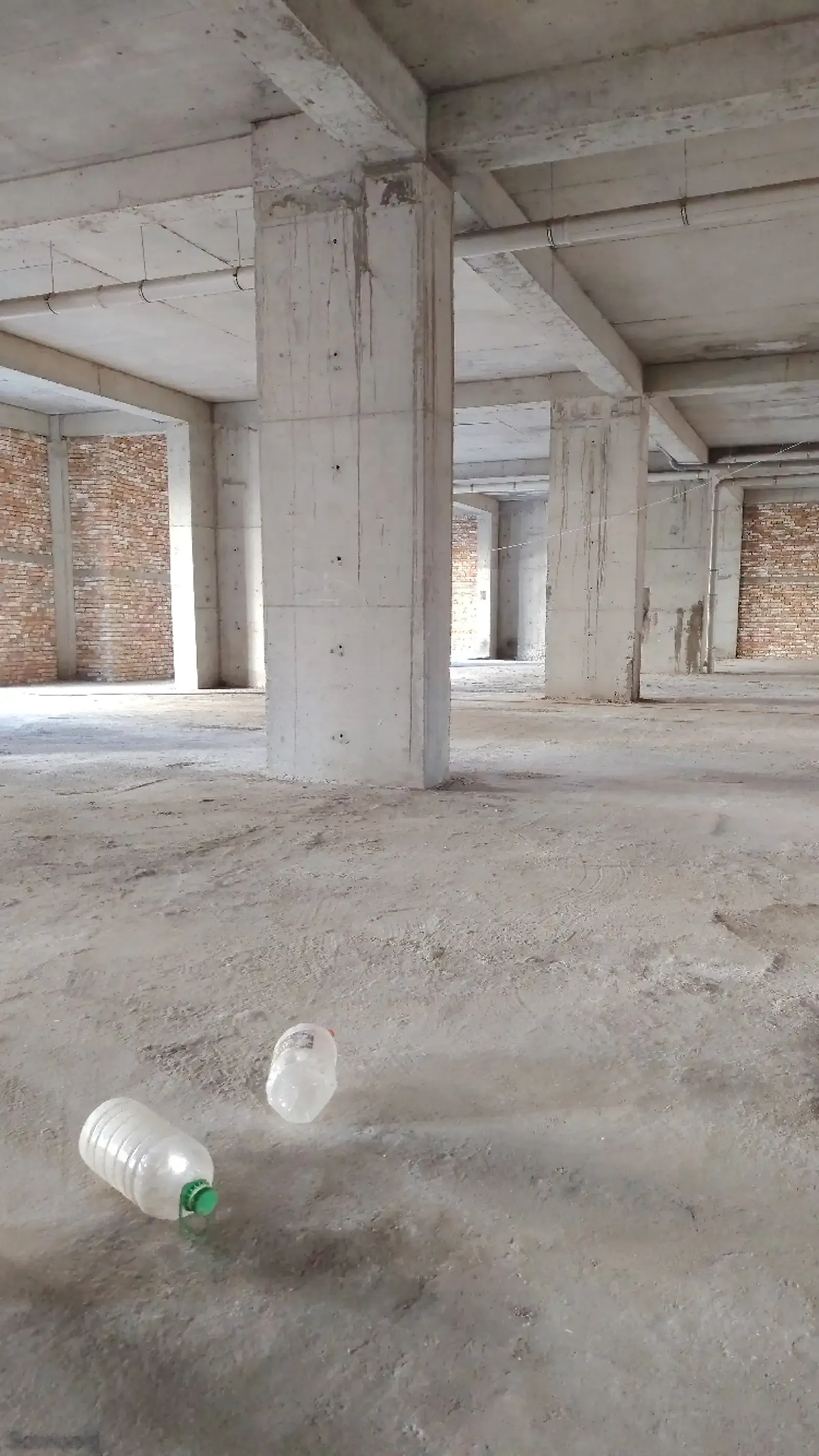 Помещение под свободное назначение, 146м², Фирдавси якачинор ( Ҷал-ҷам )