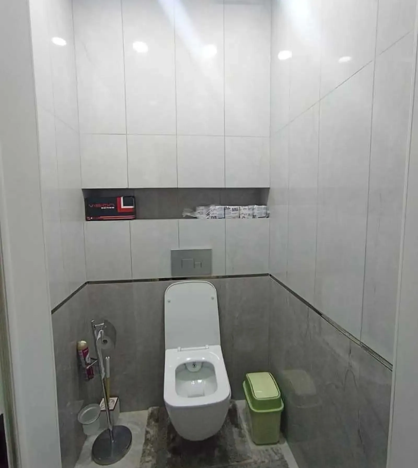 2-комн. квартира, 11 этаж, 83м², Молодёжный театр