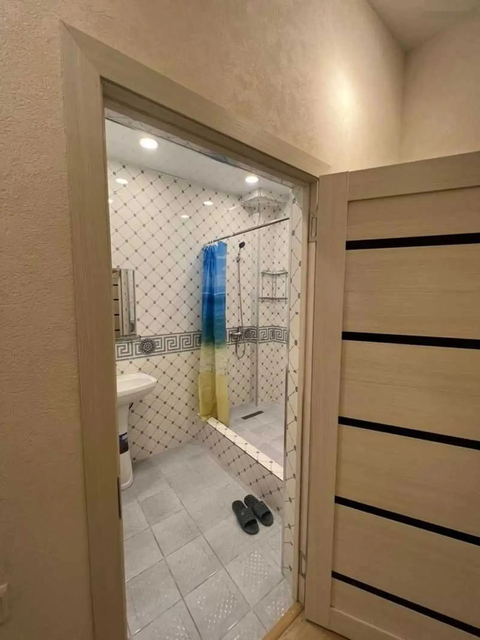 3-к квартира, 3 этаж, 120 м², И Сомони