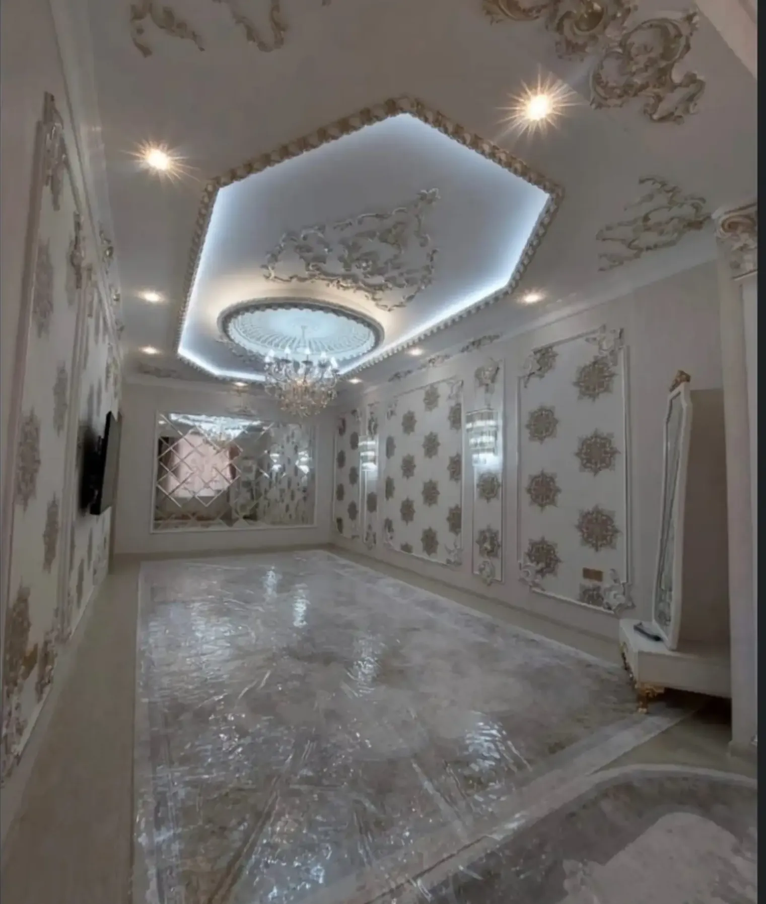 2-комн. квартира, 2 этаж, 83м², И Сомони