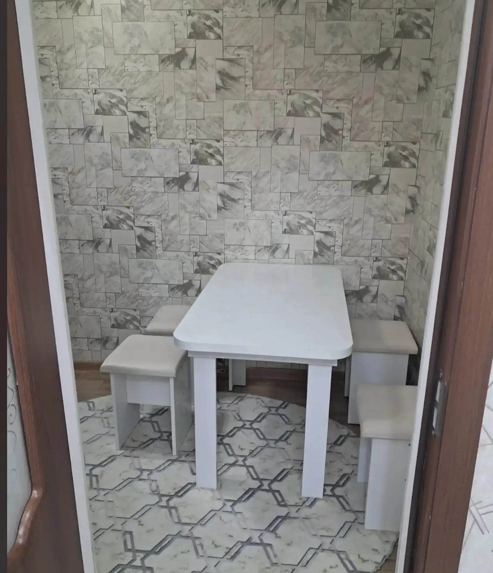 2-комн. квартира, 4 этаж, 75м², сино