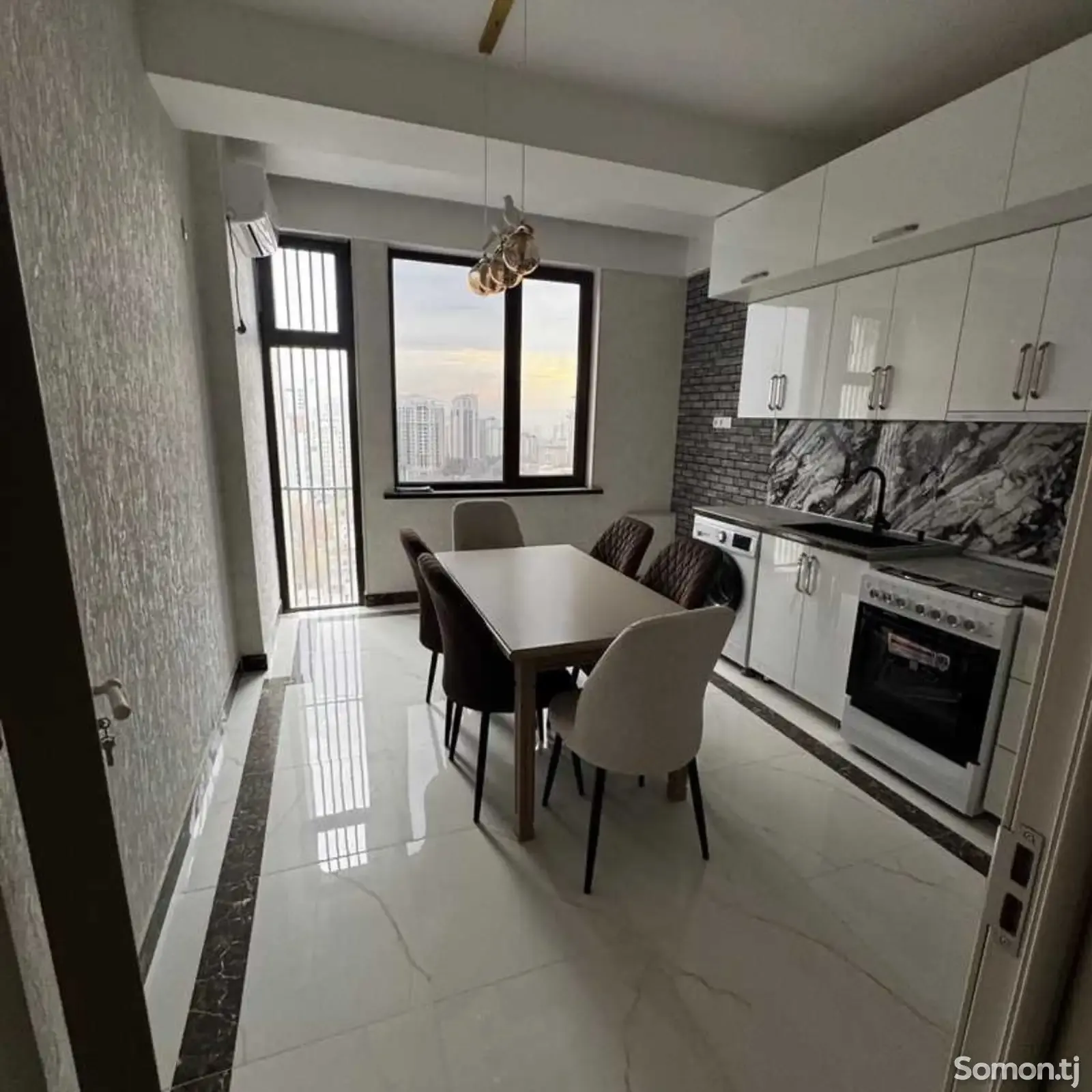 2-к квартира, 13 этаж, 77 м², Шохмансур