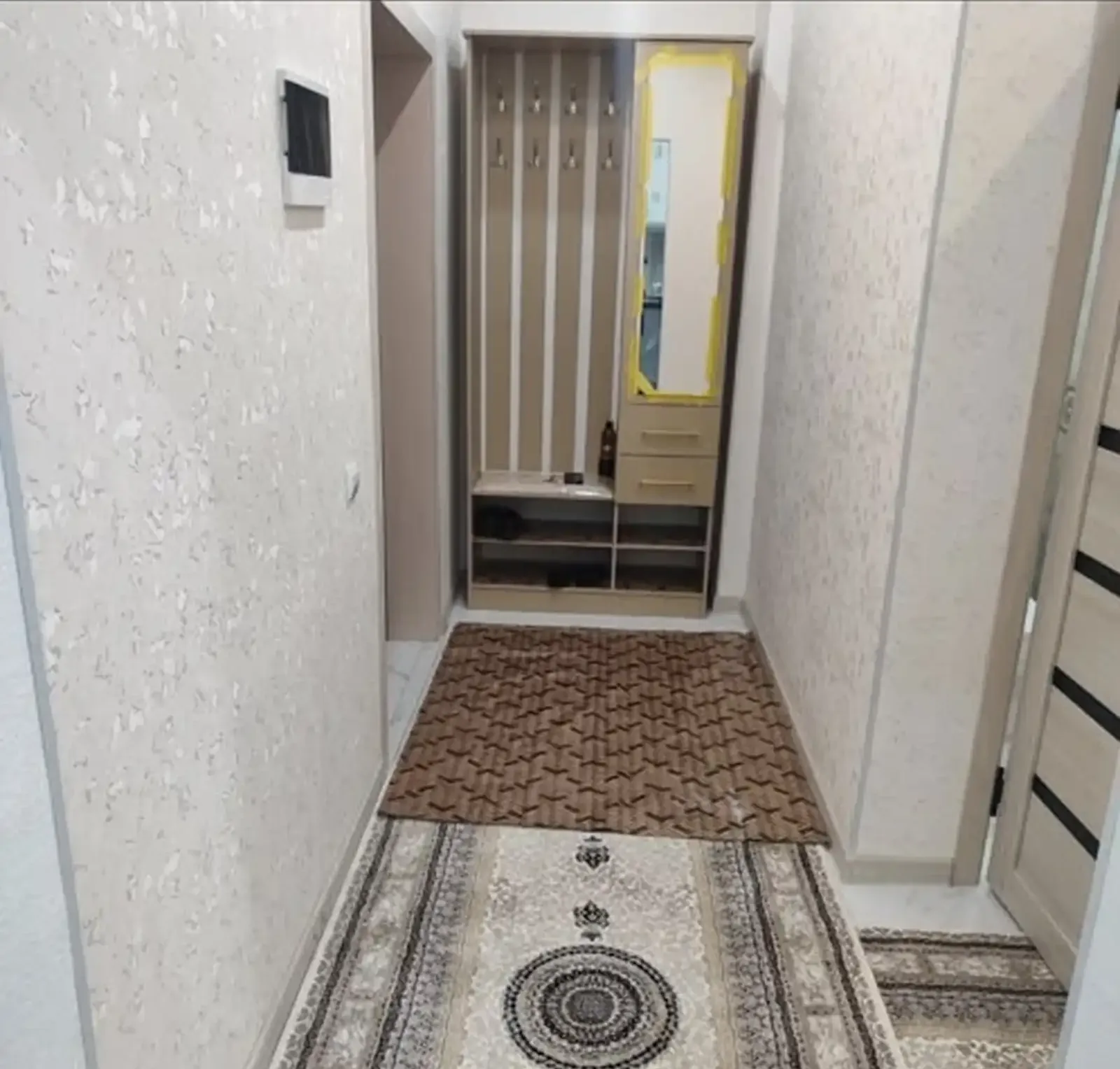 2-к квартира, 2 этаж, 55 м², Шохмансур