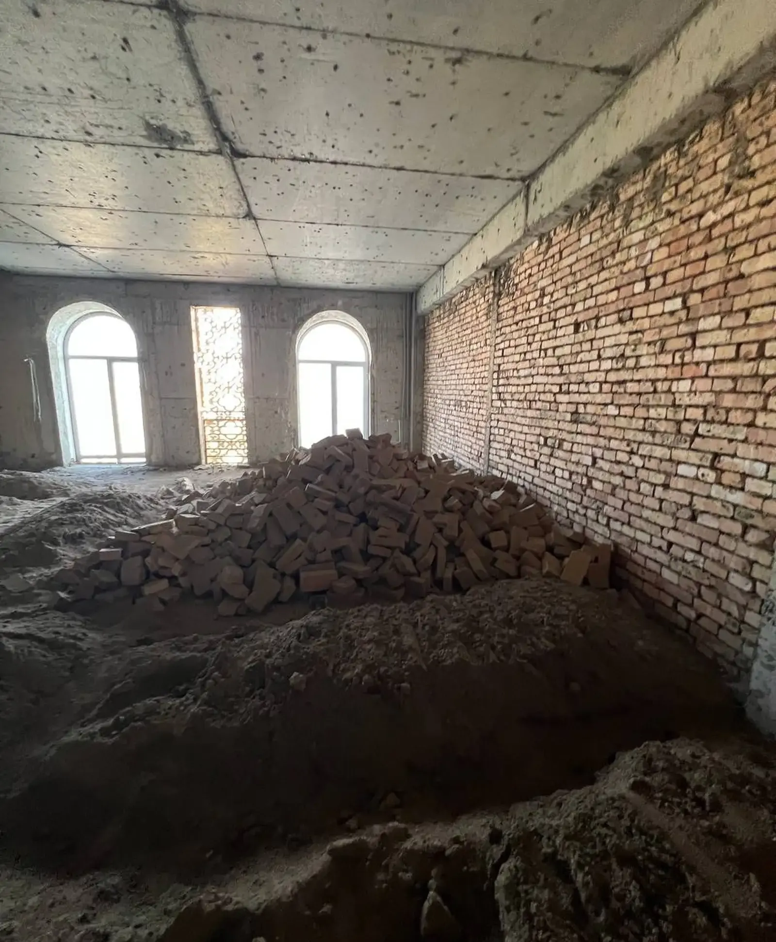 2-комн. квартира, 17 этаж, 83 м², Исмоили Сомони, ЦУМ, Шохпалас