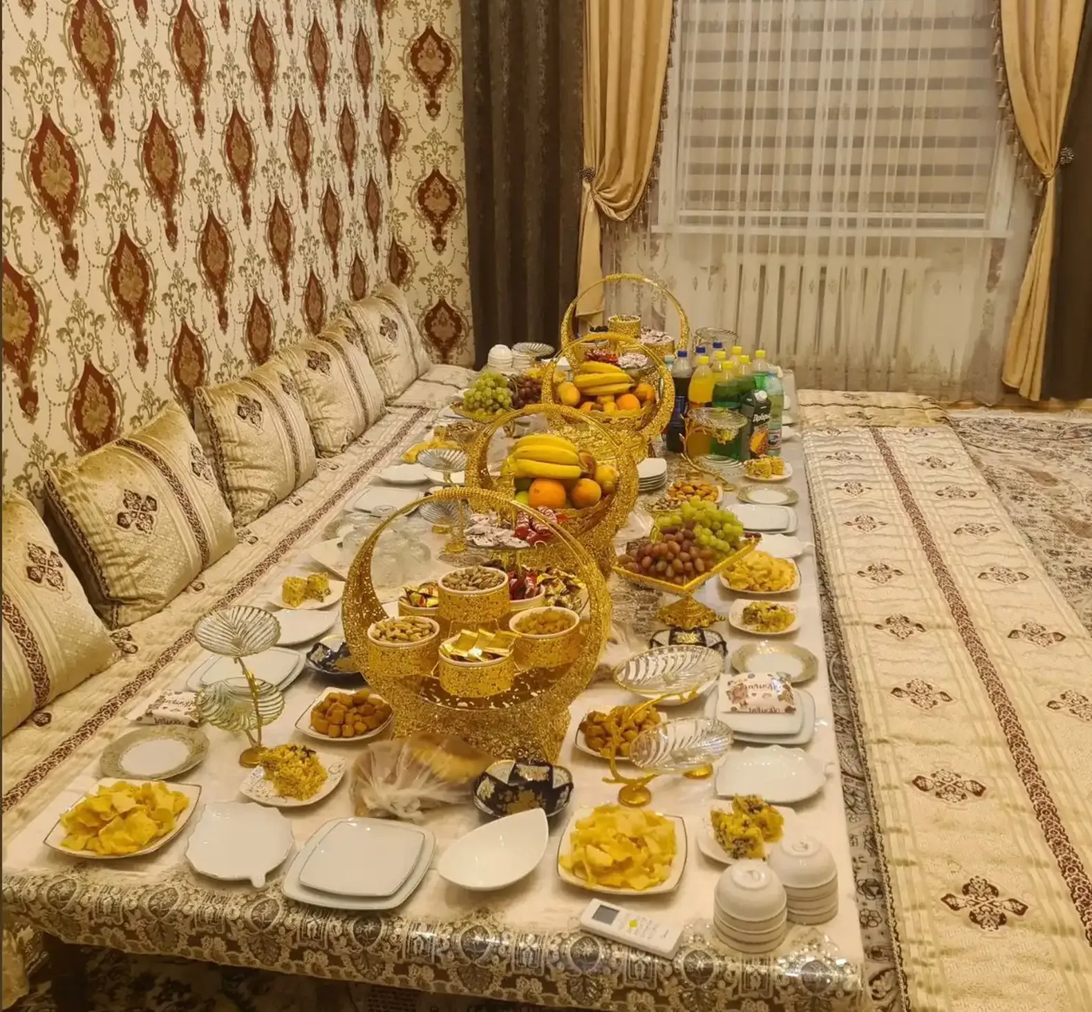 Дом, Фирдавси