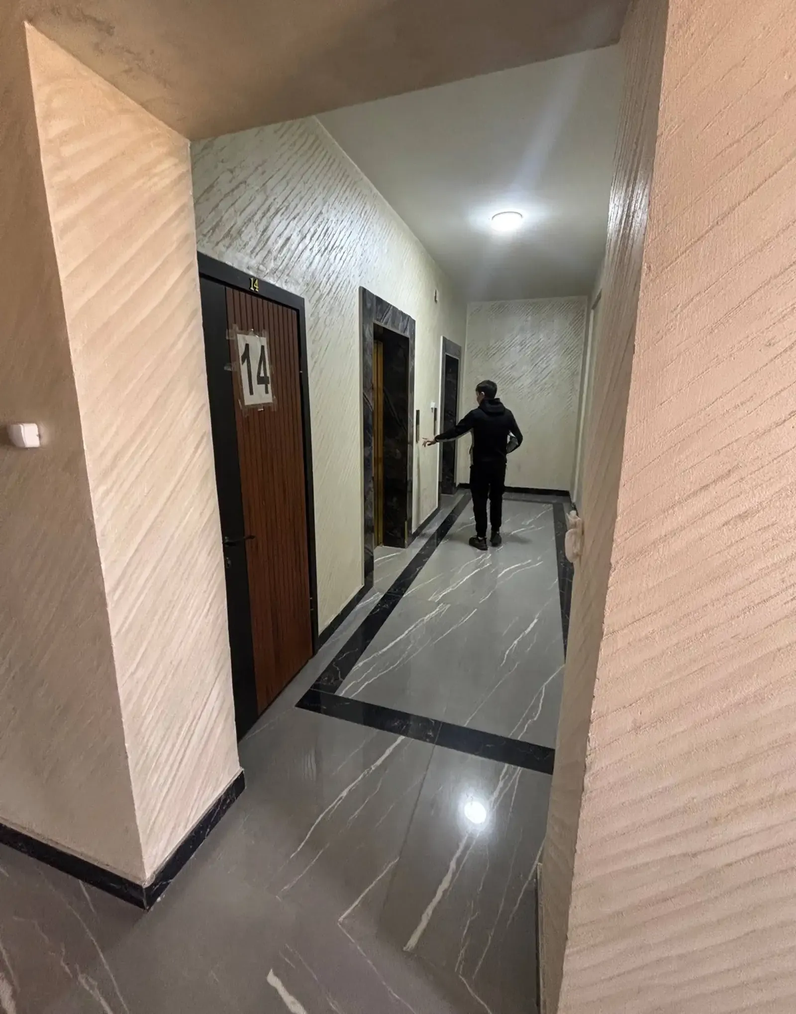 2-к квартира, 14 этаж, 64 м², 33 мкр