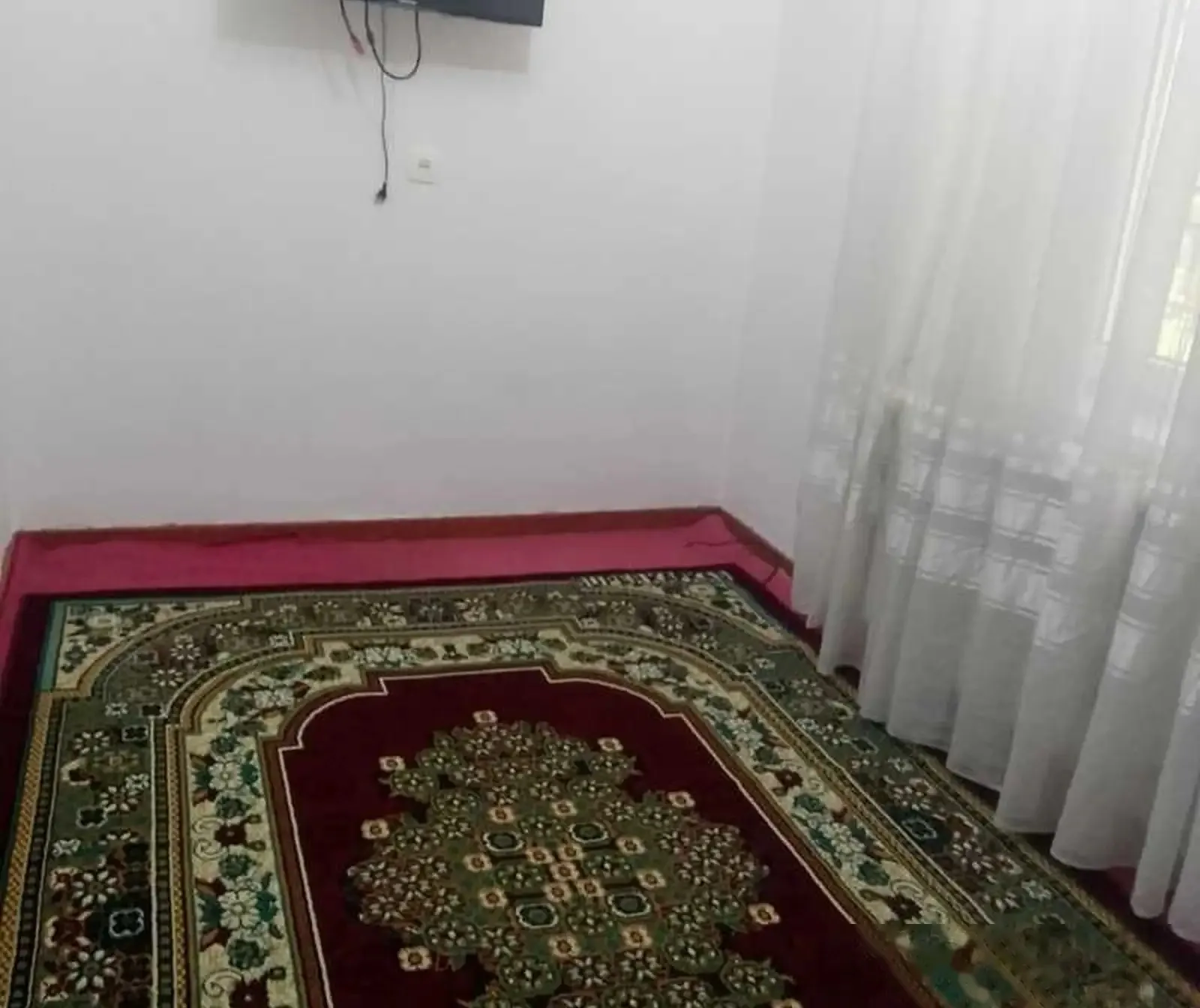 3-комн. квартира, 2 этаж, 60м², Сино