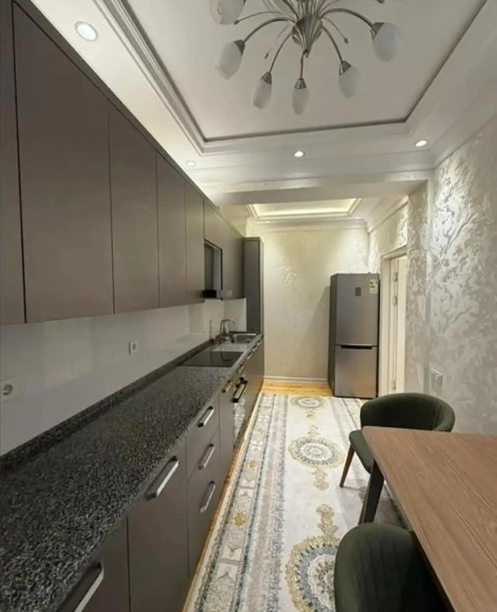 3-комн. квартира, 3 этаж, 100м², Фирдавси